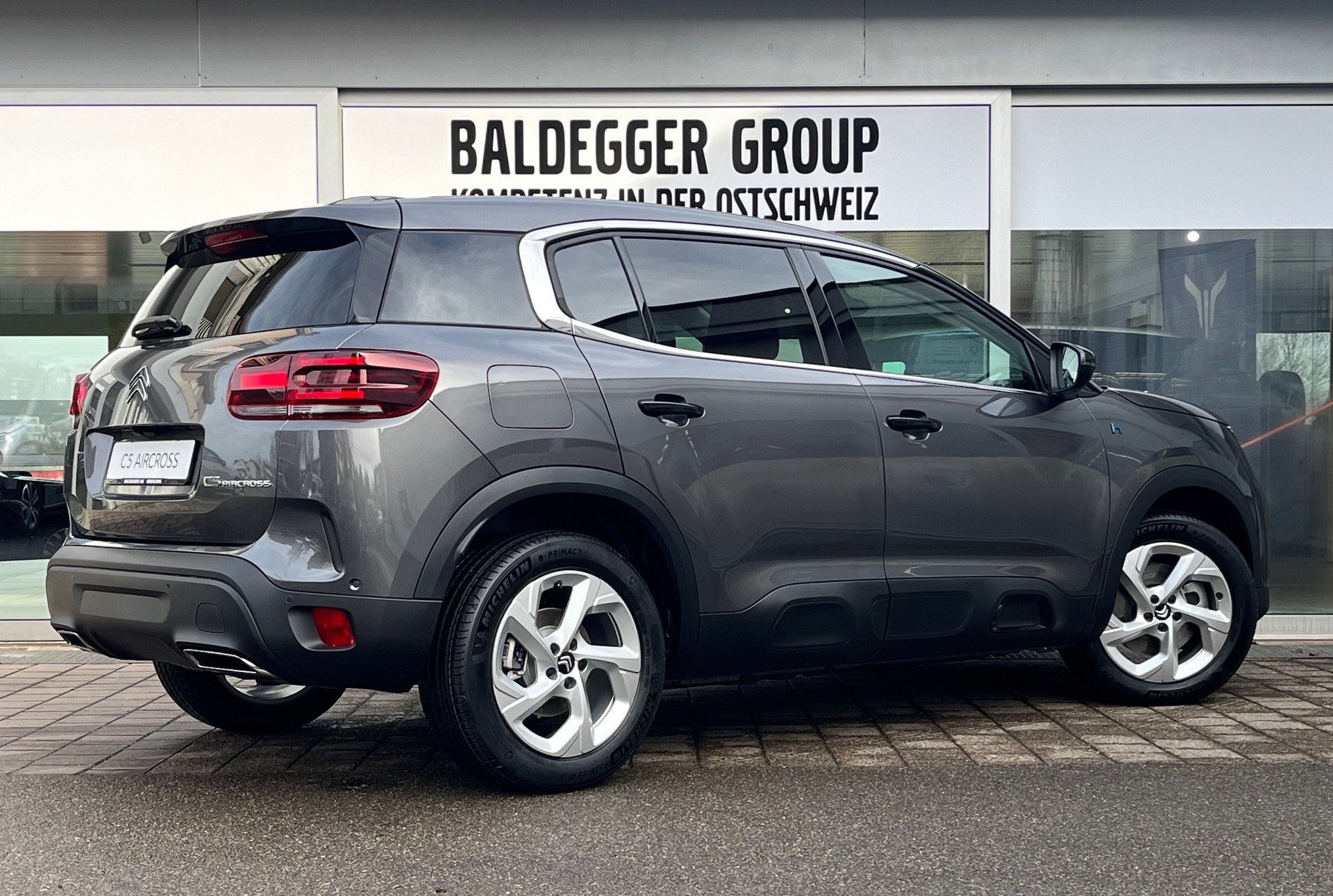 CITROEN C5 AIRCROSS 1.6 Plug-in Hybrid YOU+-image-2