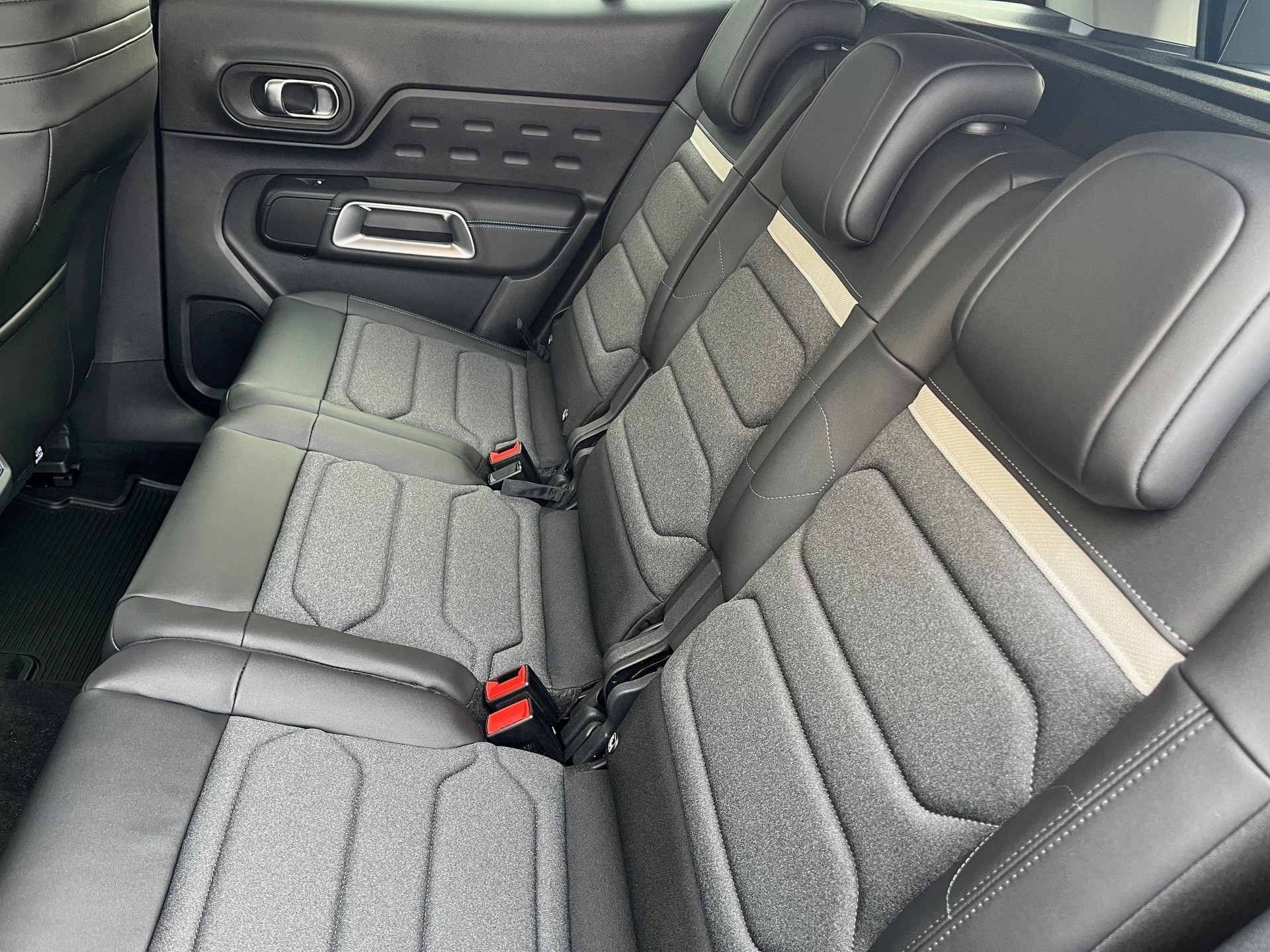 CITROEN C5 AIRCROSS 1.6 Plug-in Hybrid YOU+-image-7