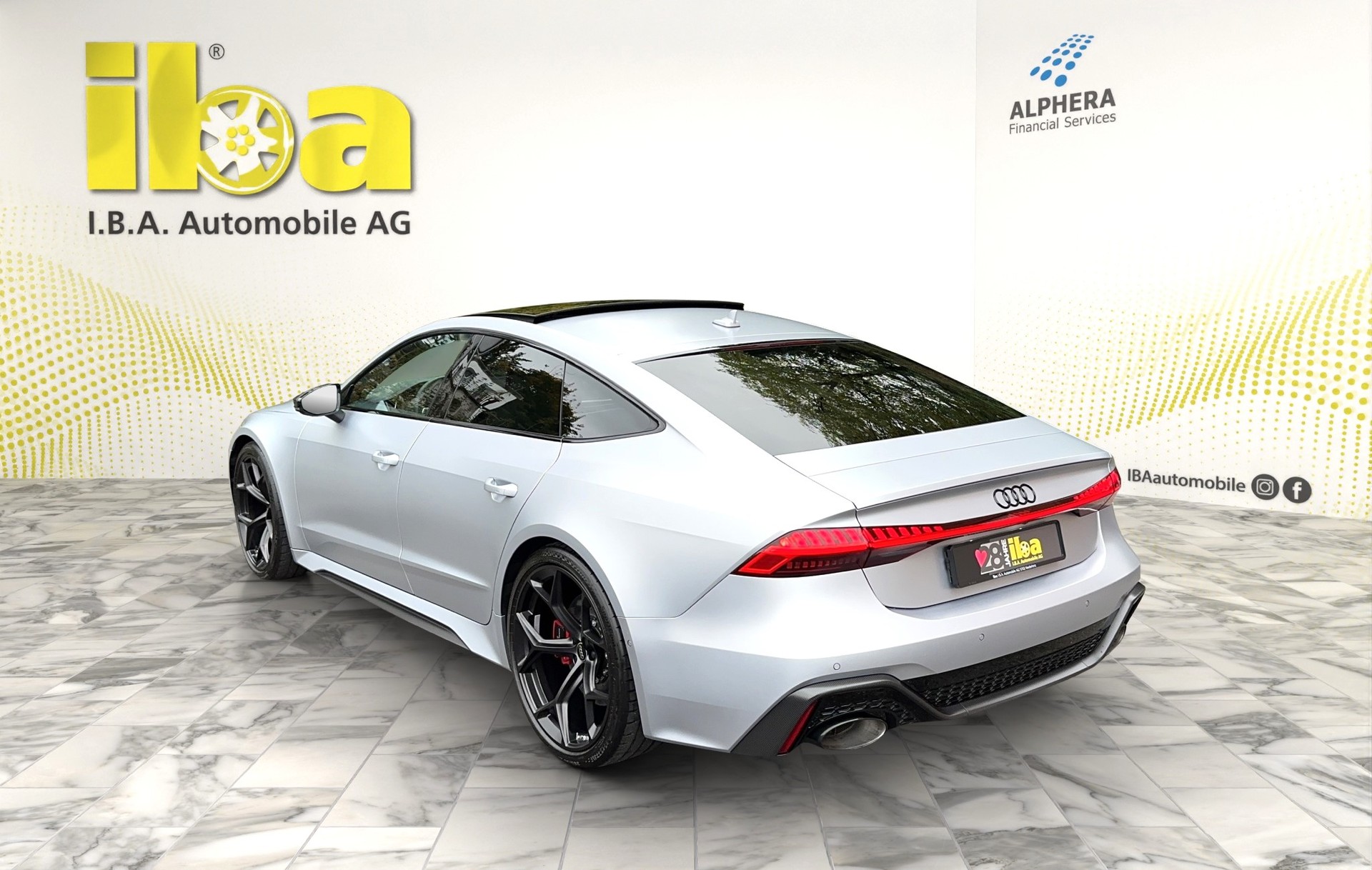 AUDI RS7 Sportback MHEV Keramik Performance AUDI EXCLUSIVE Sonderfahrzeug-showroom-element-2