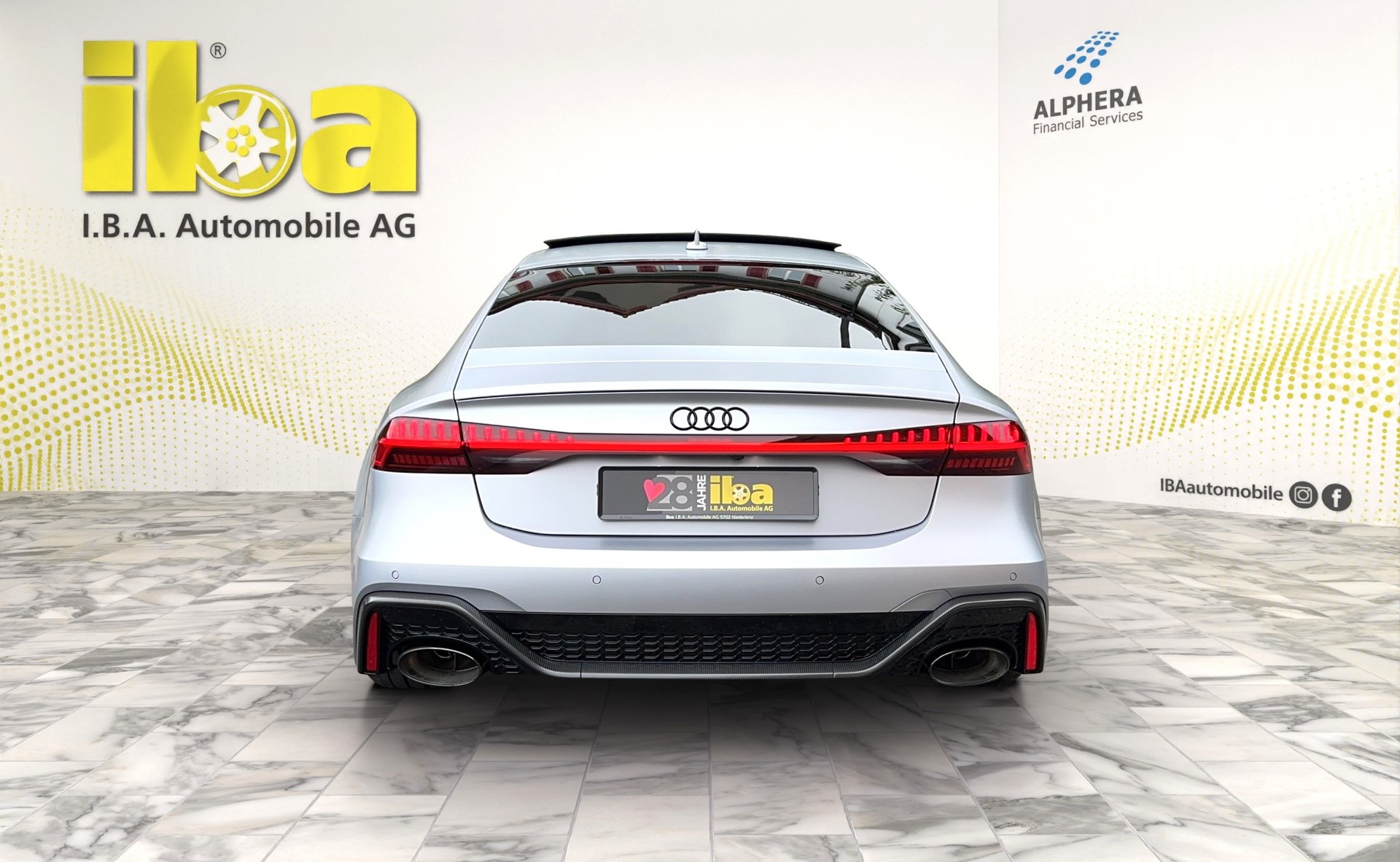 AUDI RS7 Sportback MHEV Keramik Performance AUDI EXCLUSIVE Sonderfahrzeug-showroom-element-3
