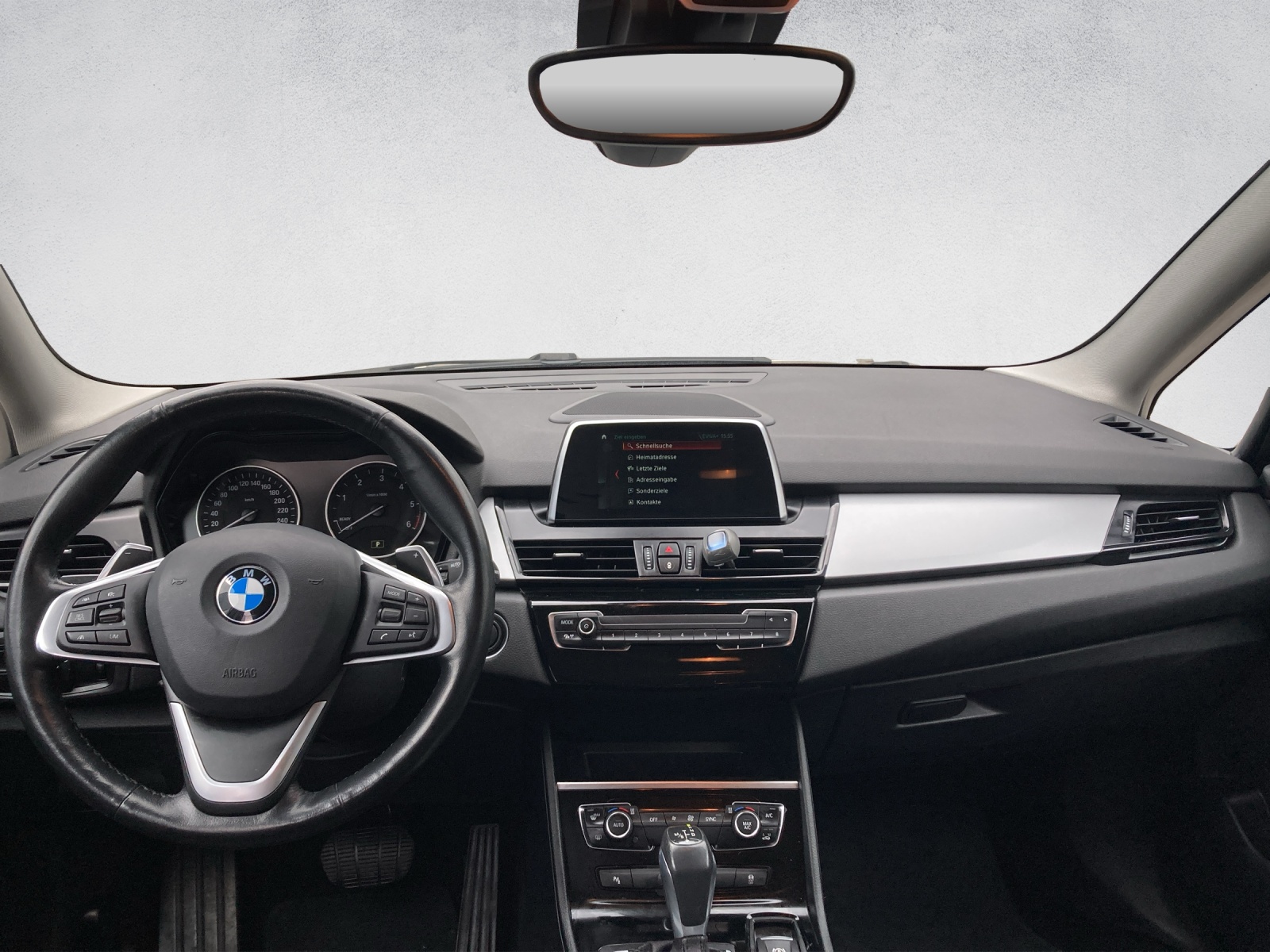 BMW 218d xDrive Gran Tourer Sport Line Steptronic-showroom-element-3