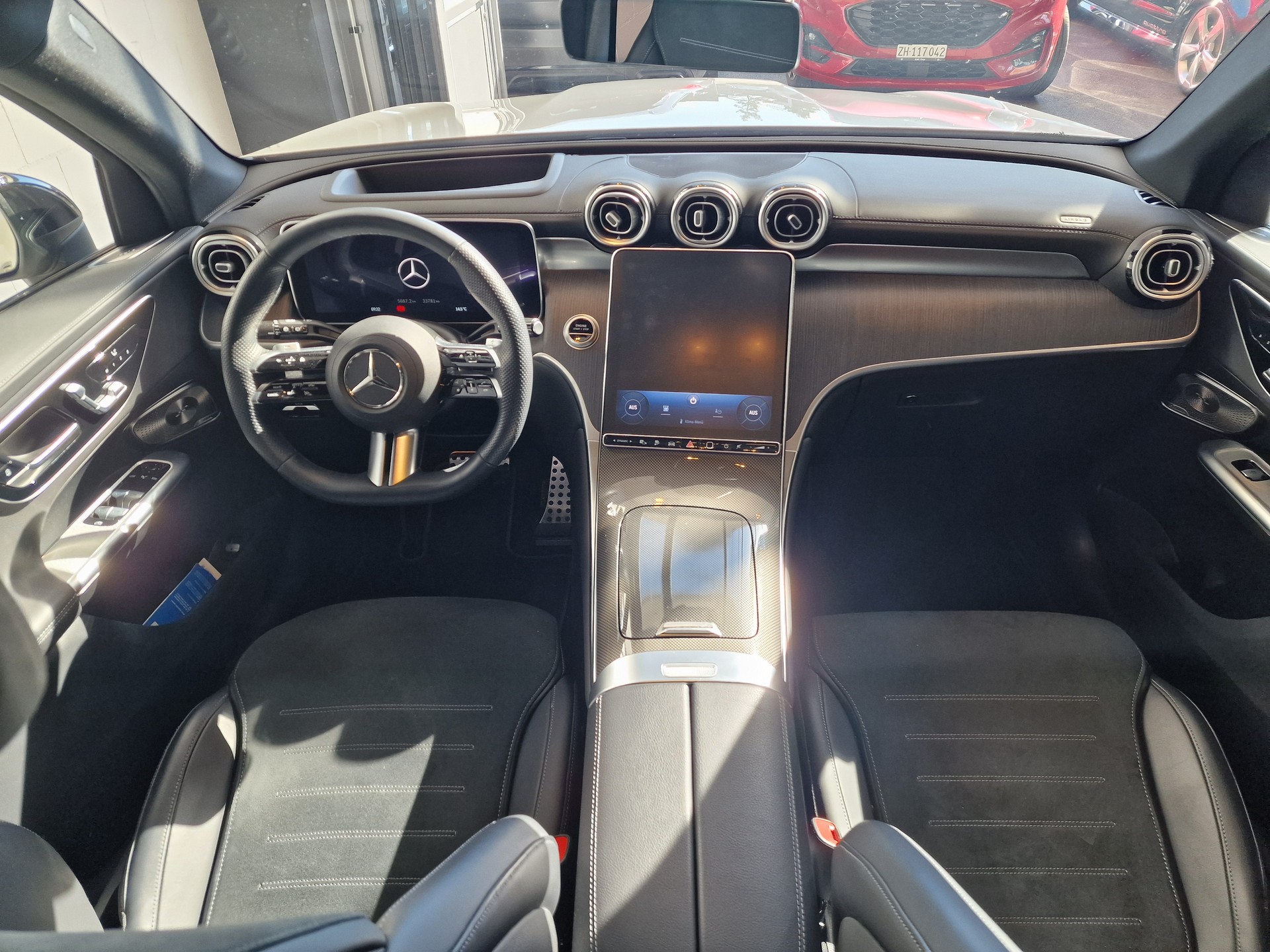 MERCEDES-BENZ GLC 400 e 4M 9G-Tronic-image-22