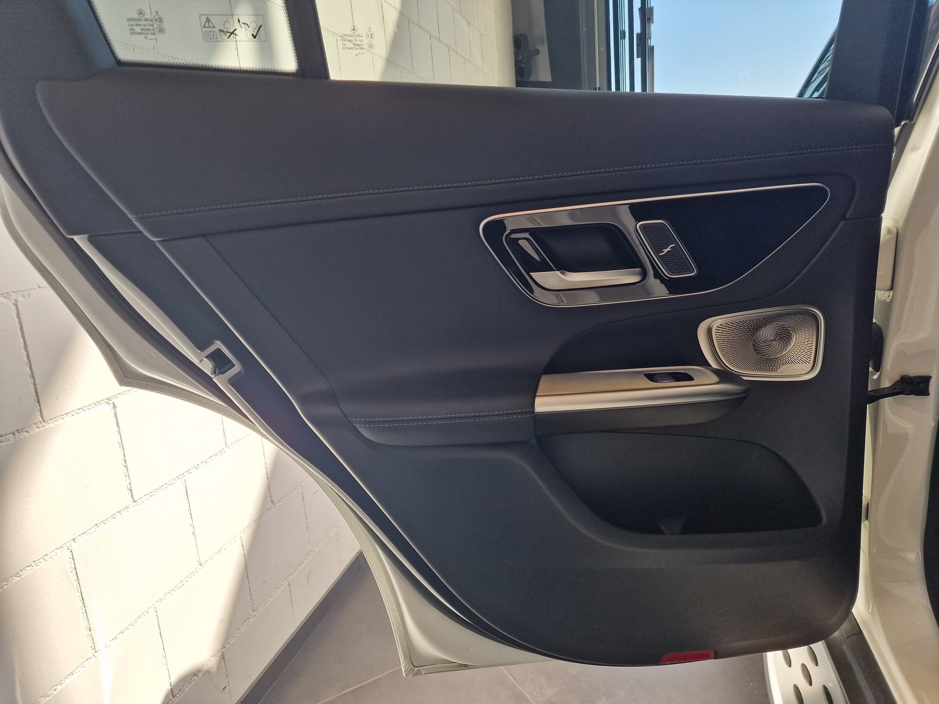MERCEDES-BENZ GLC 400 e 4M 9G-Tronic-image-14