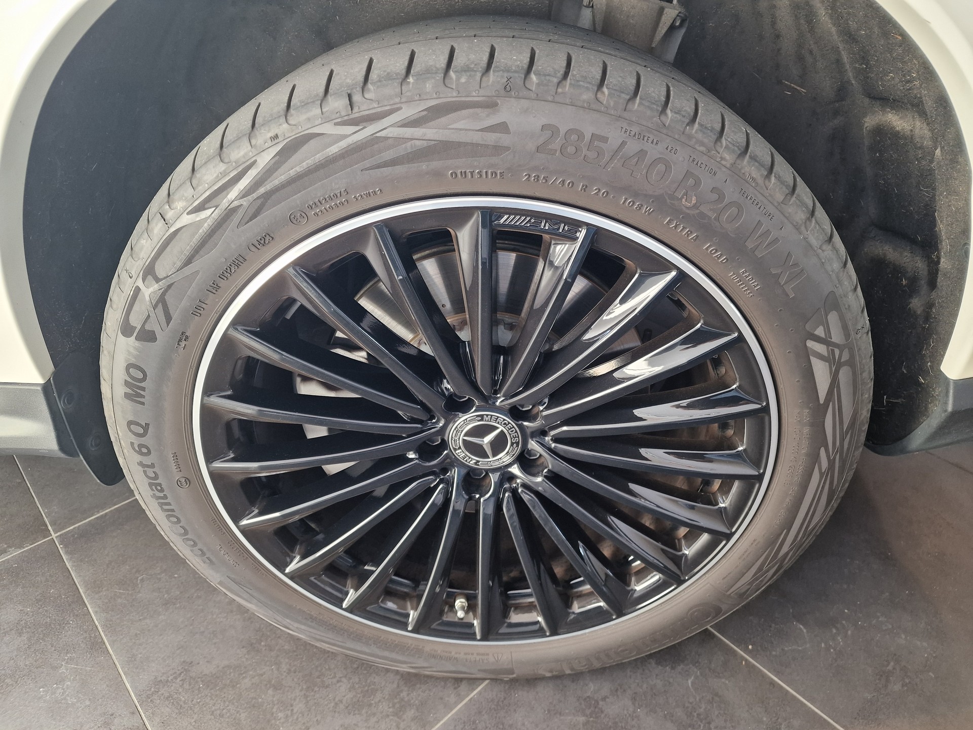 MERCEDES-BENZ GLC 400 e 4M 9G-Tronic-image-29