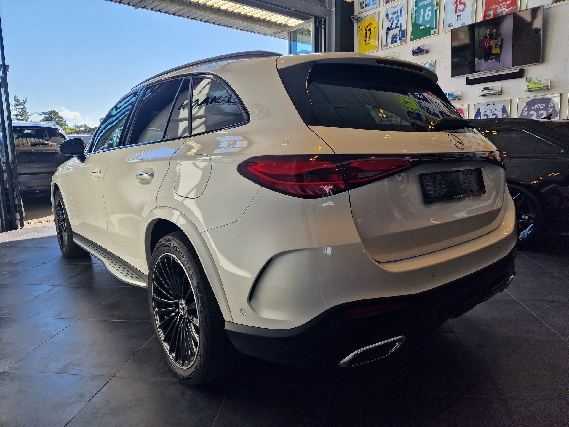 MERCEDES-BENZ GLC 400 e 4M 9G-Tronic-image-5