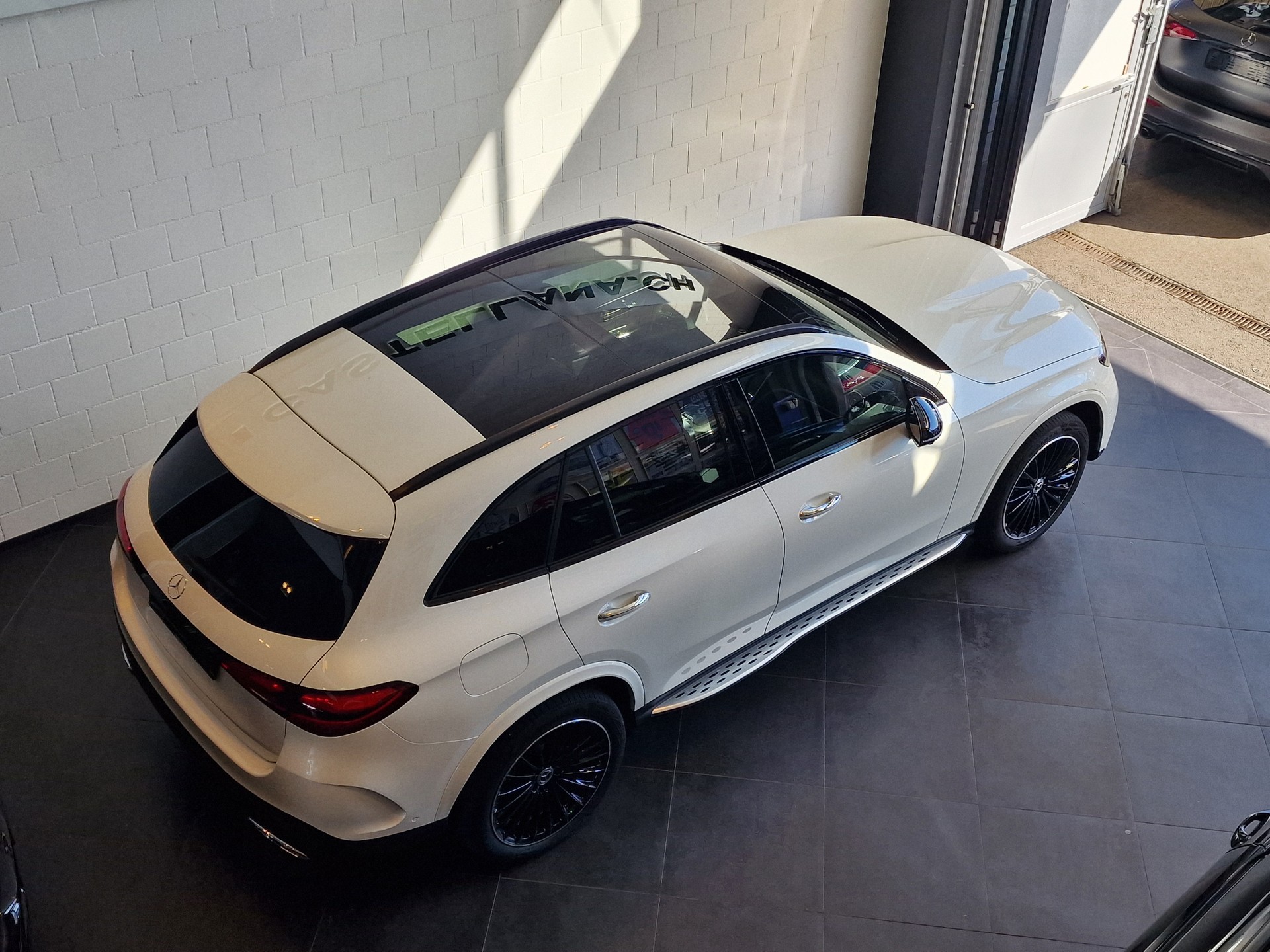 MERCEDES-BENZ GLC 400 e 4M 9G-Tronic-image-8