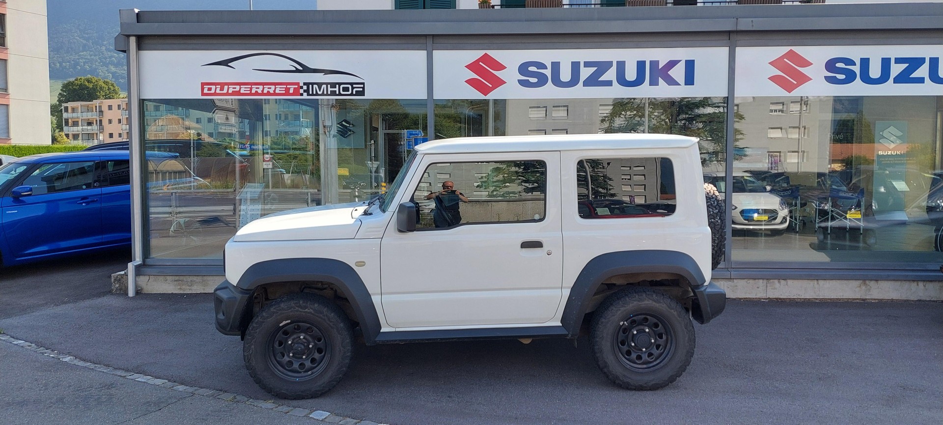 SUZUKI Jimny Country 1.5 Compact+-image-1
