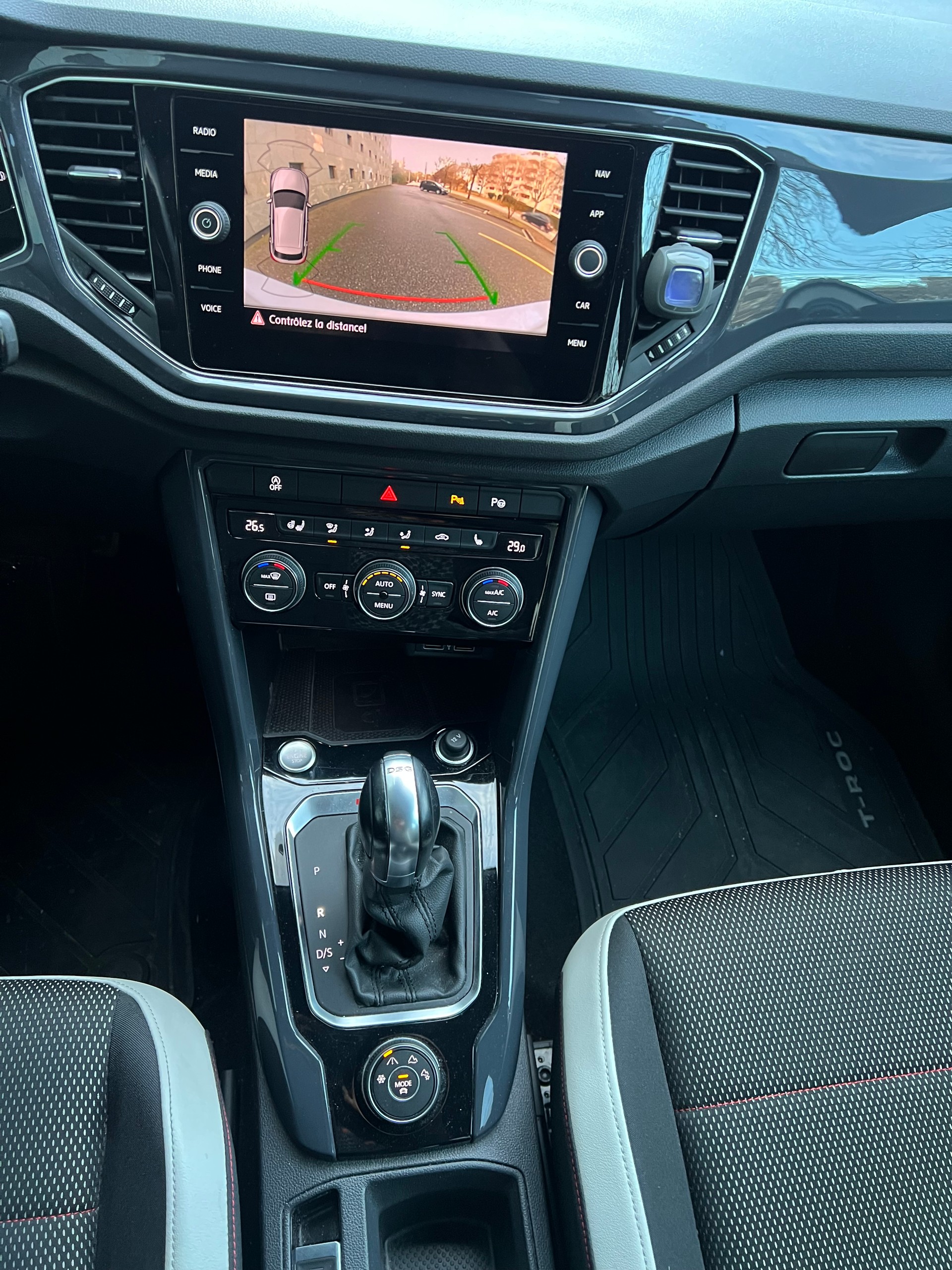 VW T-Roc 2.0 TSI Sport DSG 4Motion-image-13