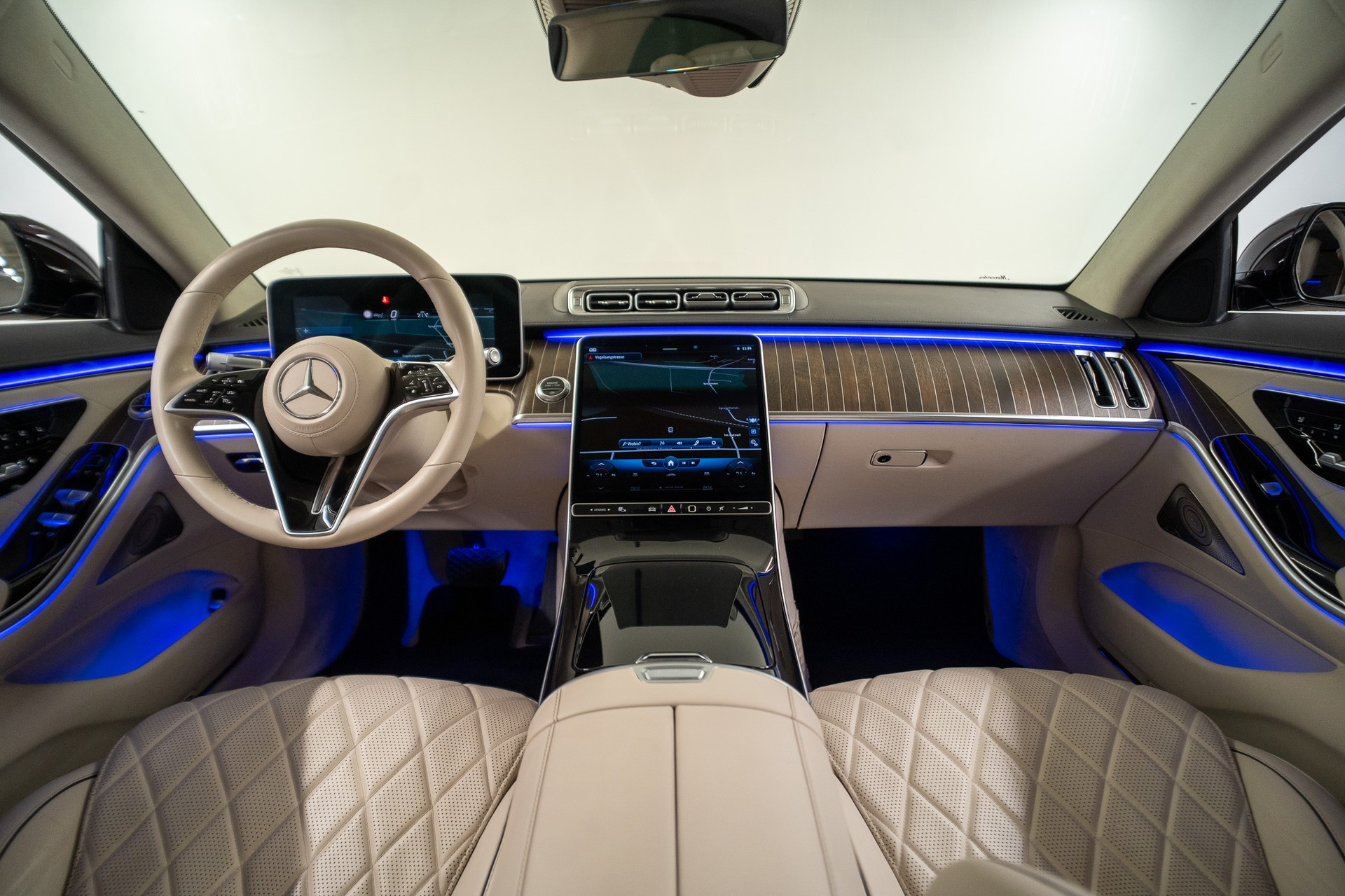 MERCEDES-BENZ S 450 V6 4matic *CH-FAHRZEUG*-image-18
