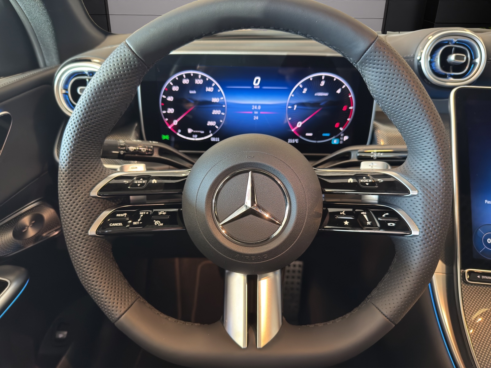 Image MERCEDES-BENZ GLC-220 GLC 220 d 4Matic 9G-Tronic