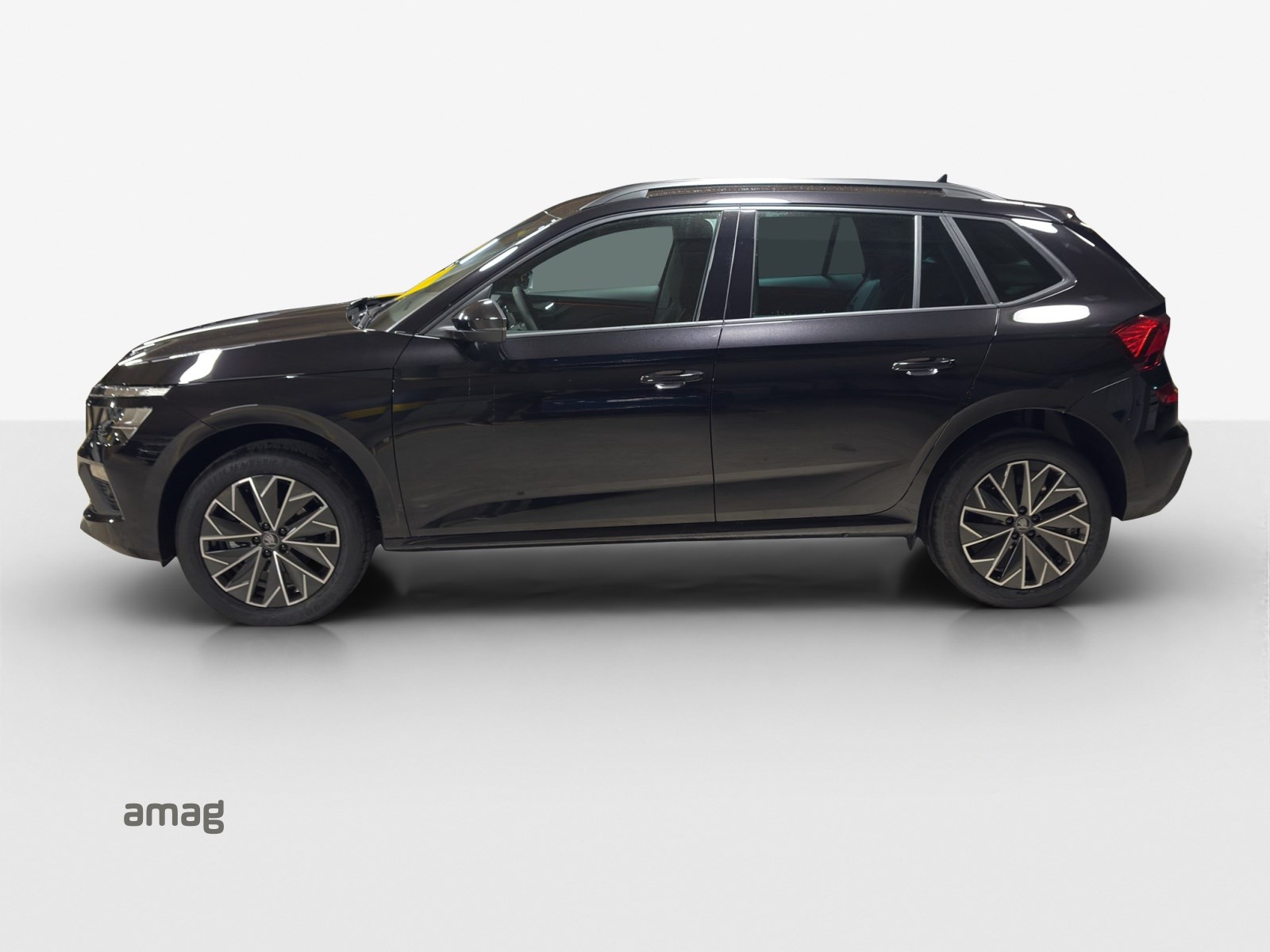 SKODA Kamiq 1.0 TSI Dynamic DSG-showroom-element-1