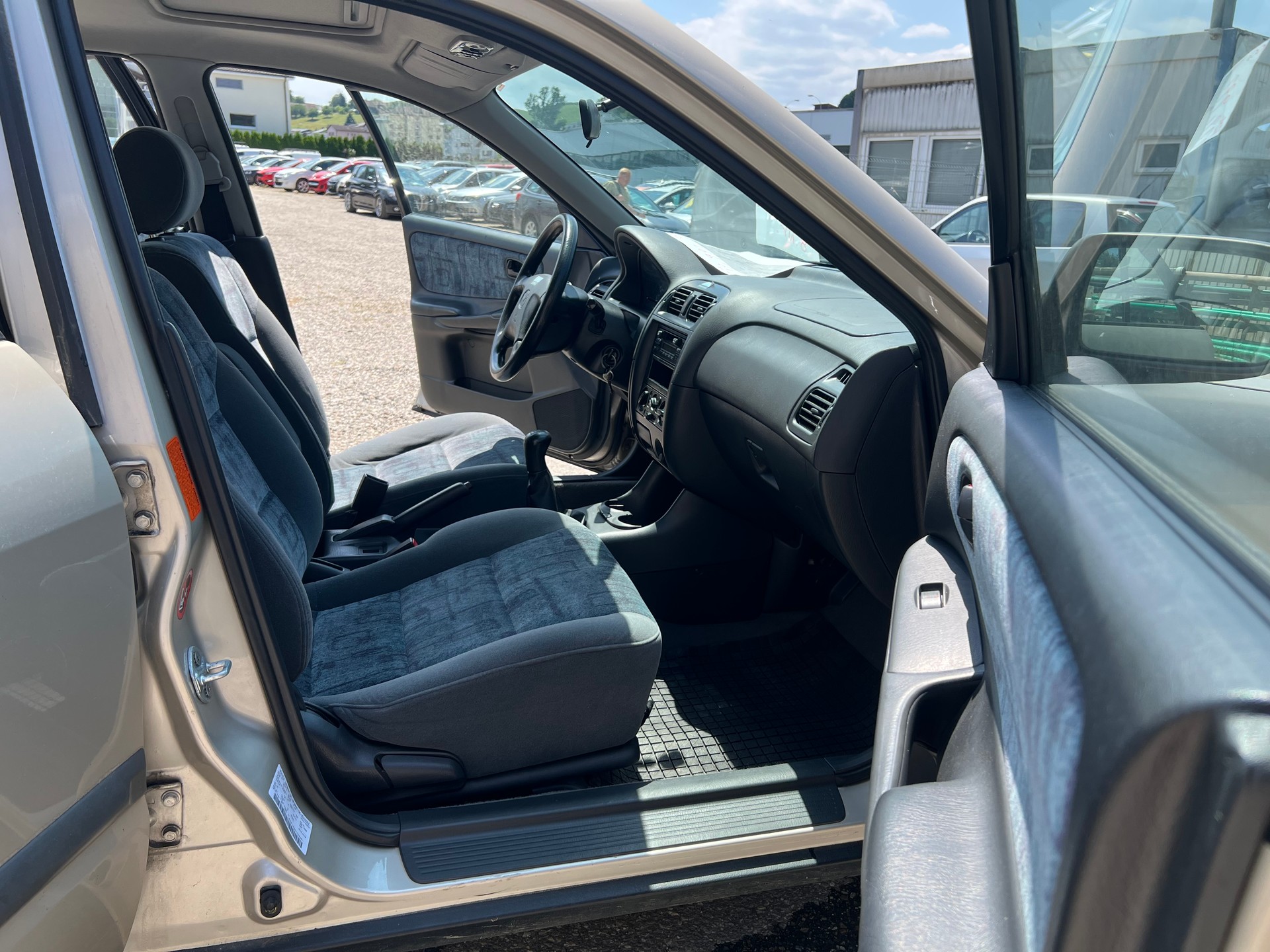 MAZDA 626 2.0i-16V HPV Acquistare in vendita