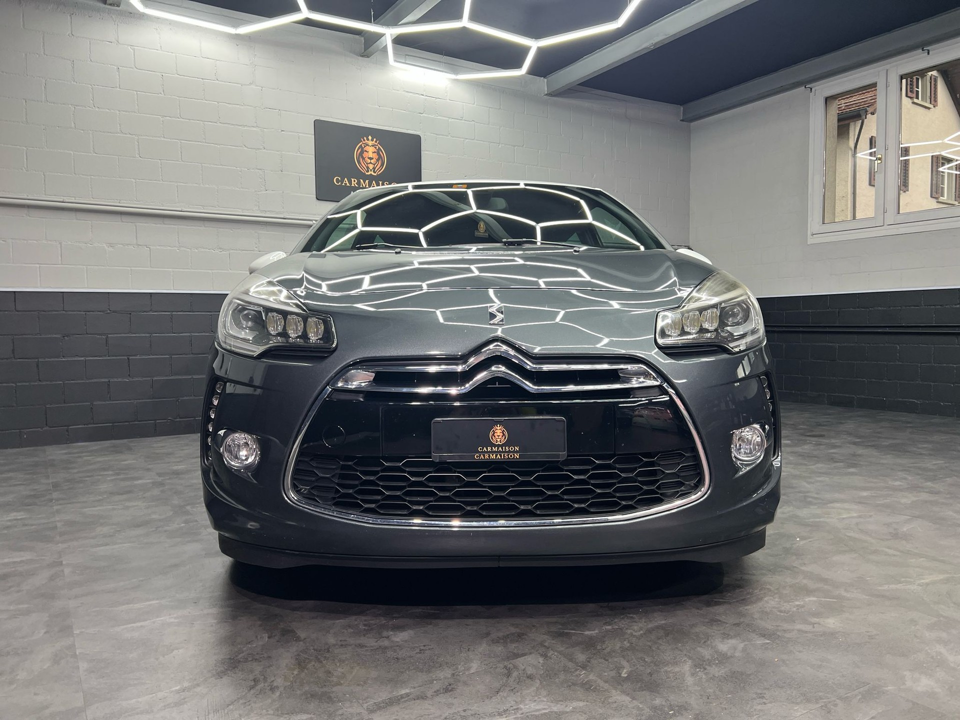 DS AUTOMOBILES DS3 1.2 VTi Eye Tech ETG5-image-1