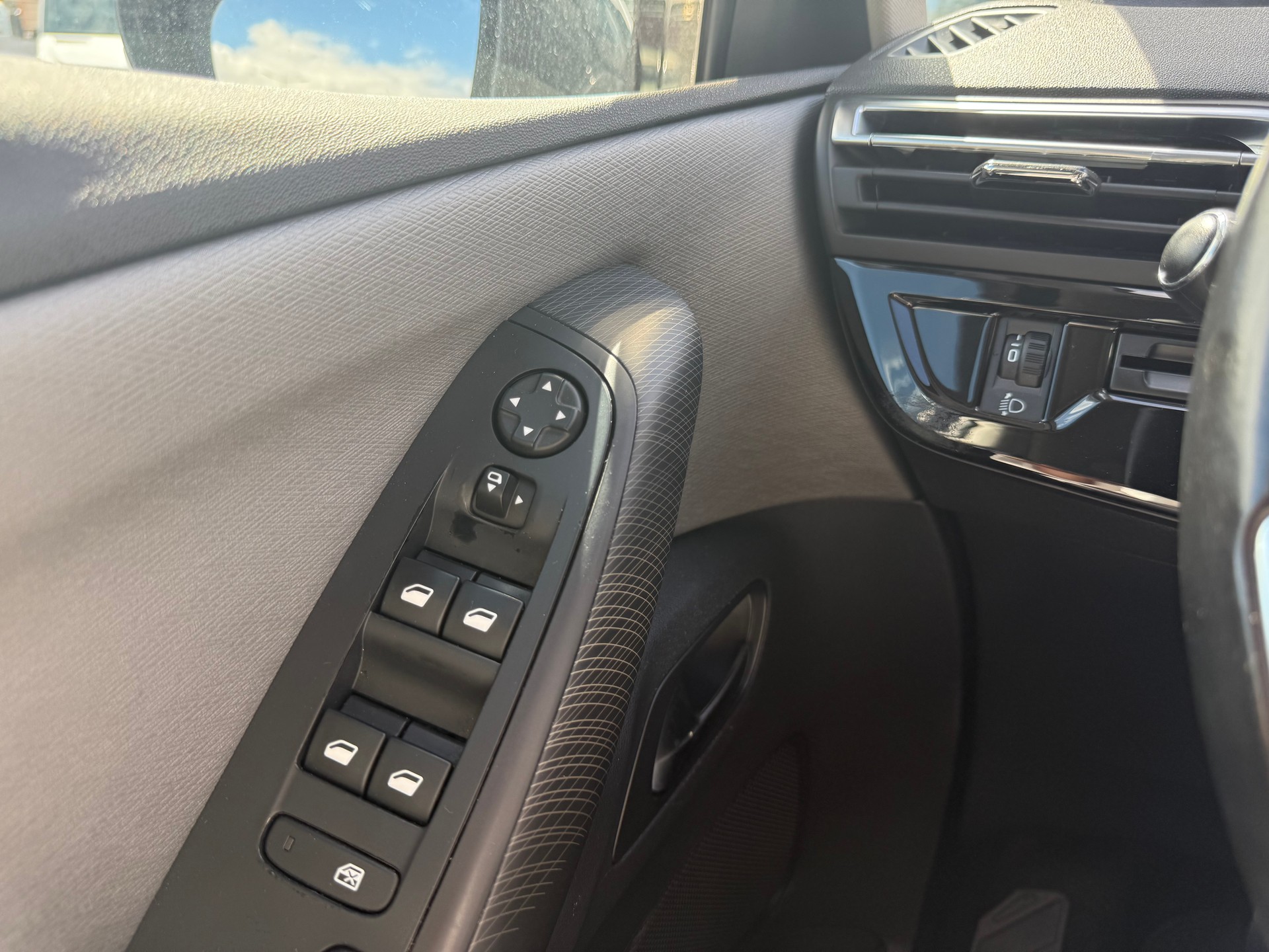 CITROEN C4 Picasso 1.2 Pure Tech Intensive-image-14