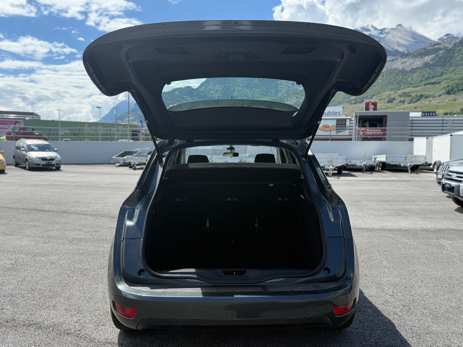 CITROEN C4 Picasso 1.2 Pure Tech Intensive-image-5