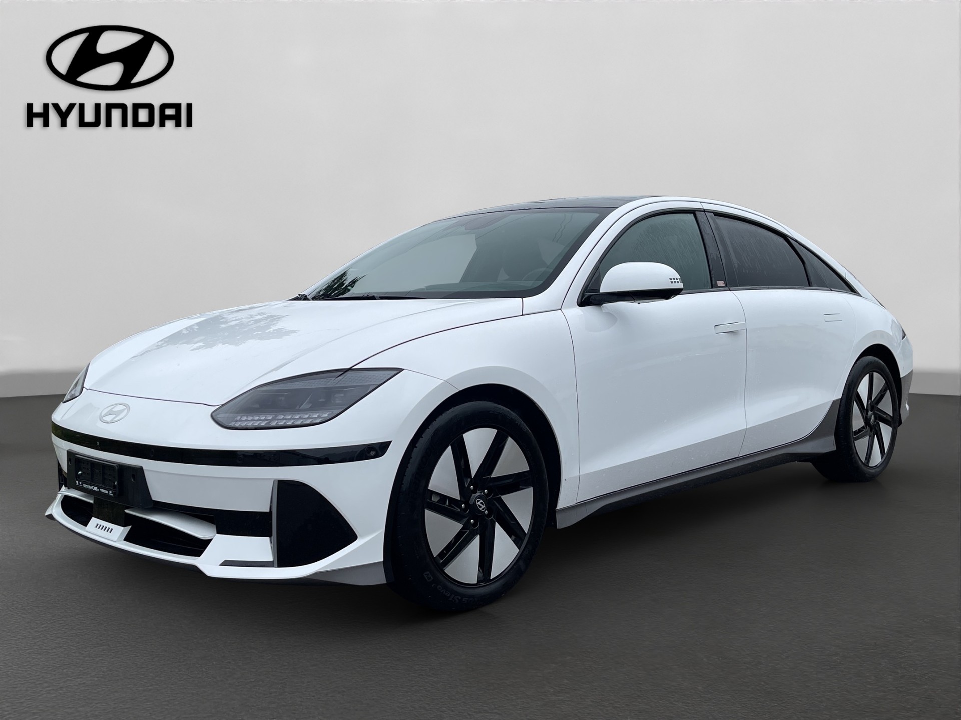 HYUNDAI Ioniq 6 77kWh Launch Edition 2WD