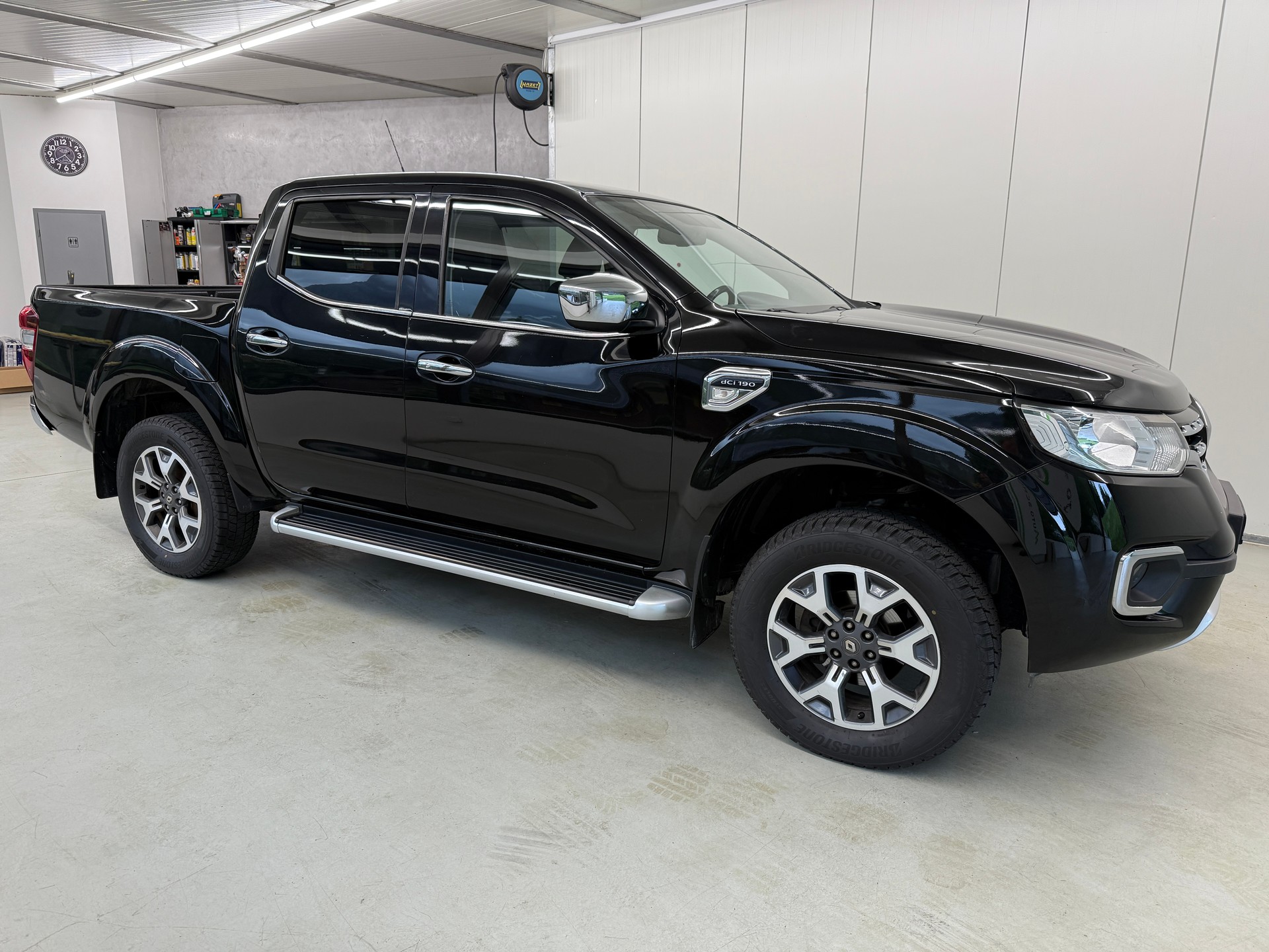 RENAULT Alaskan Doppel Cabine TwinTurbo dCi 190 4WD Automat-showroom-element-2