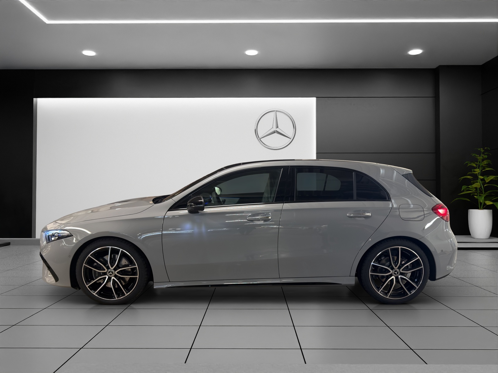 Image MERCEDES-BENZ A-220 A 220 4Matic 8G-DCT