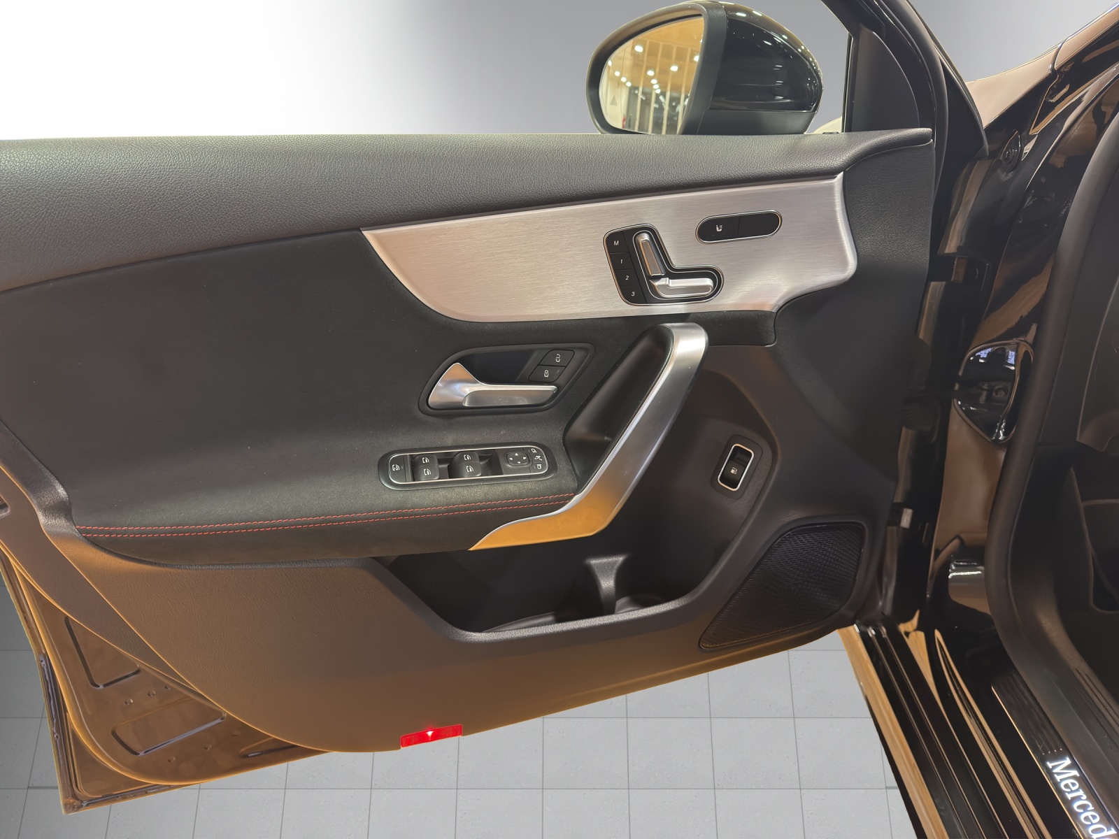 Image MERCEDES-BENZ A-250 A 250e AMG Line 8G-DCT