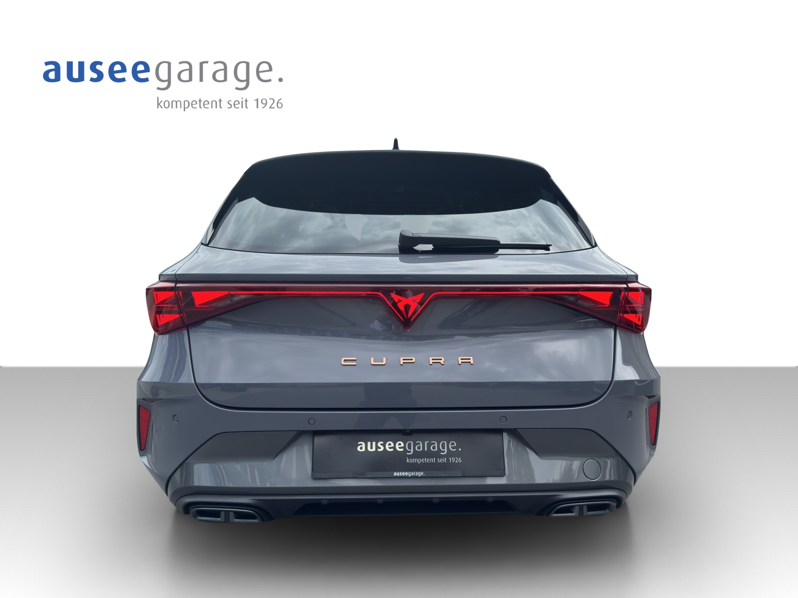 CUPRA LEON ST 2.0 TSI DSG 4Drive-showroom-element-3