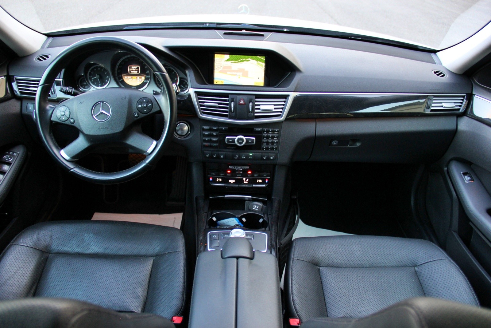 MERCEDES-BENZ E 250 CDI BlueEff. Avantgarde 4Matic 7G-Tronic-image-9
