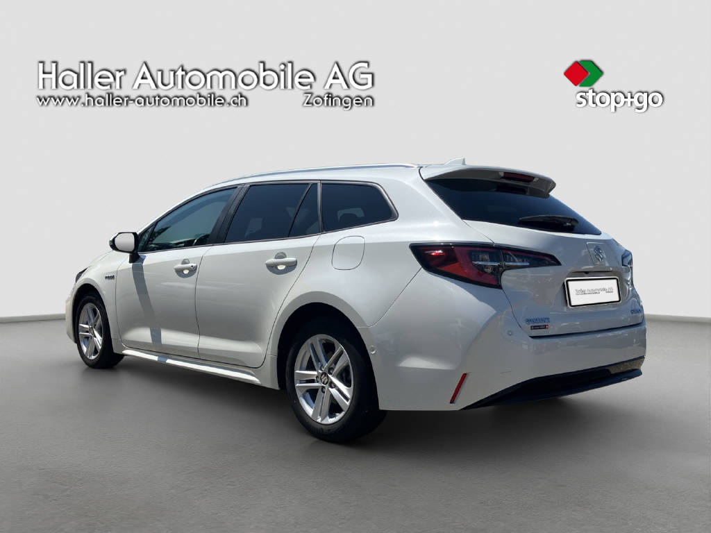 SUZUKI Swace 1.8 Compact Top Hybrid-showroom-element-2
