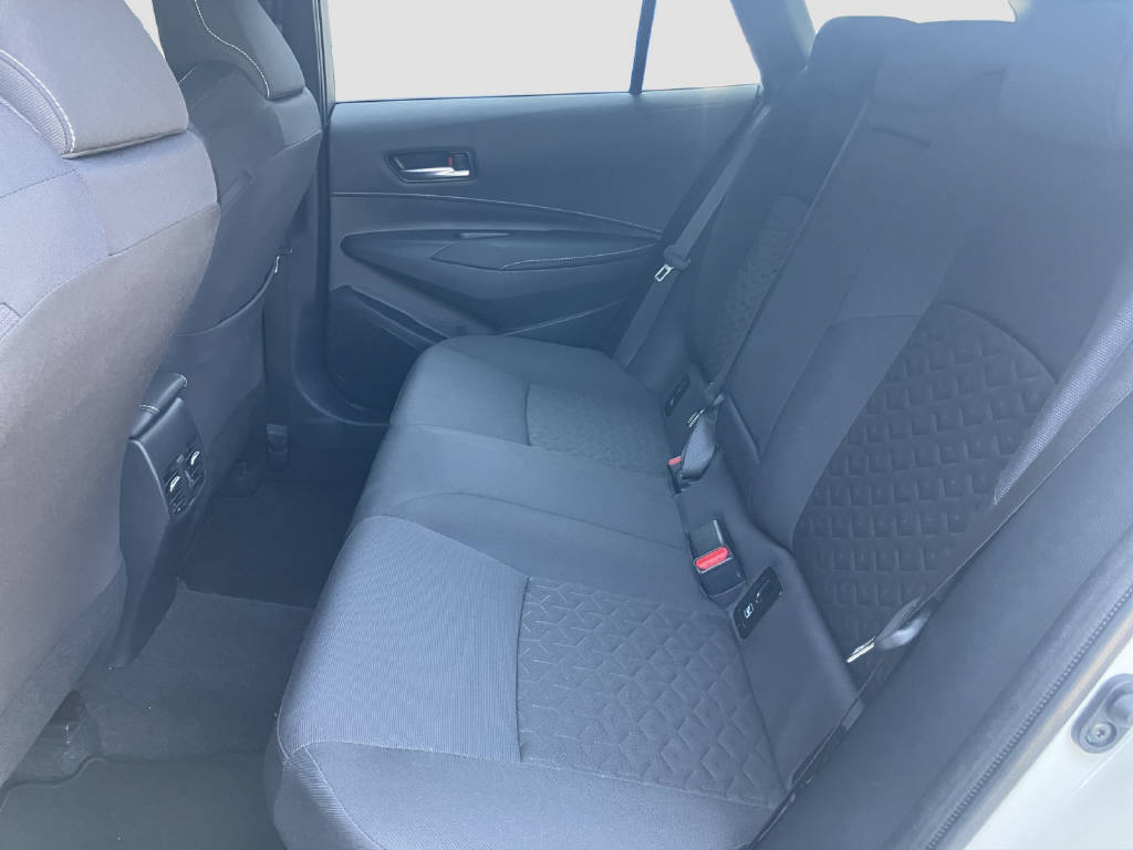 SUZUKI Swace 1.8 Compact Top Hybrid-image-11