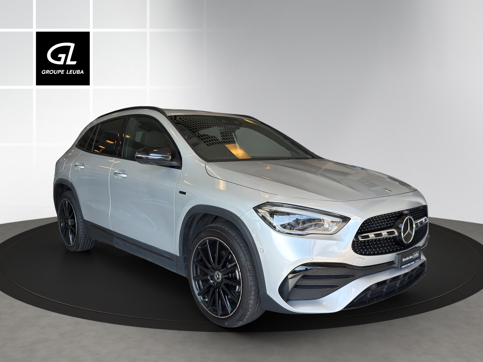 MERCEDES-BENZ GLA 250e AMG Line 8G-DCT