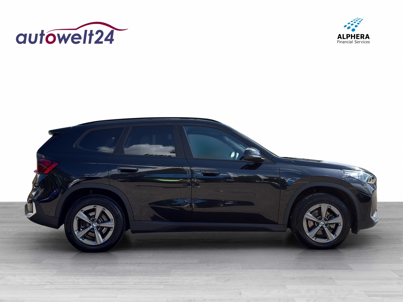 BMW X1 xDrive 20d 48V-showroom-element-3