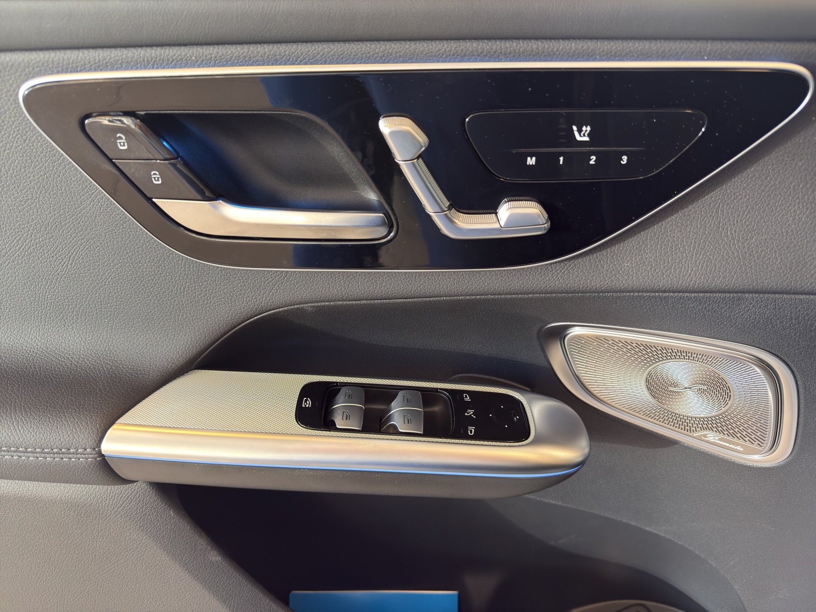 Image MERCEDES-BENZ GLC-220 GLC 220 d 4Matic 9G-Tronic