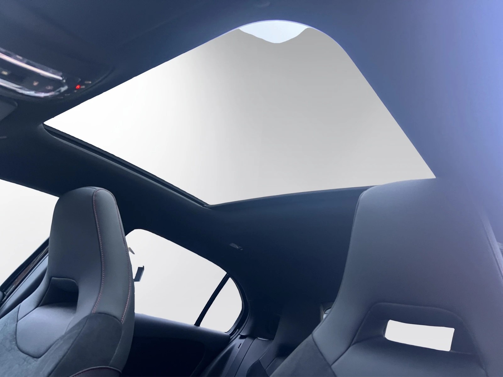 Image MERCEDES-BENZ A-220 A 220 4Matic 8G-DCT