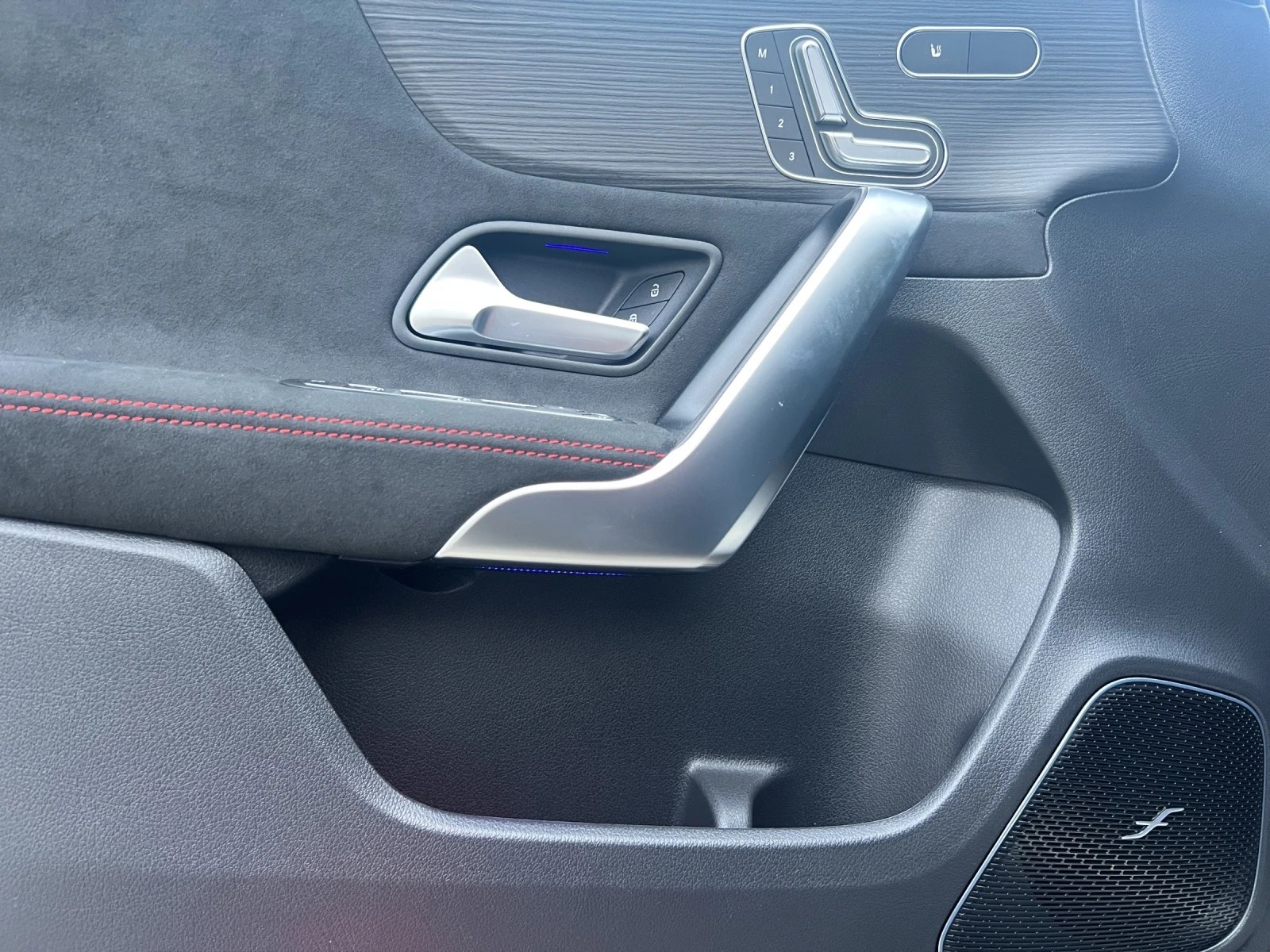 Image MERCEDES-BENZ A-220 A 220 4Matic 8G-DCT