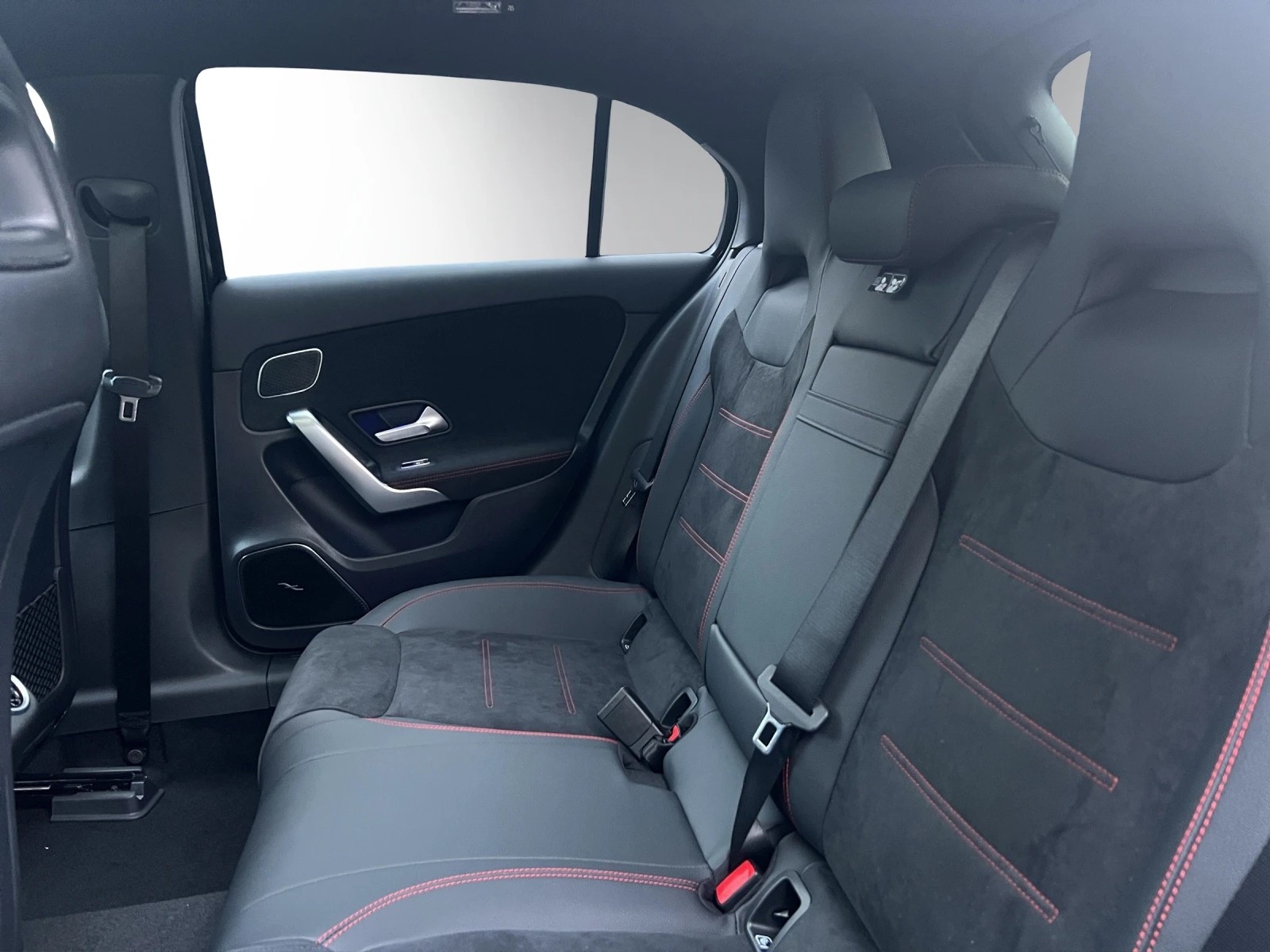 Image MERCEDES-BENZ A-220 A 220 4Matic 8G-DCT