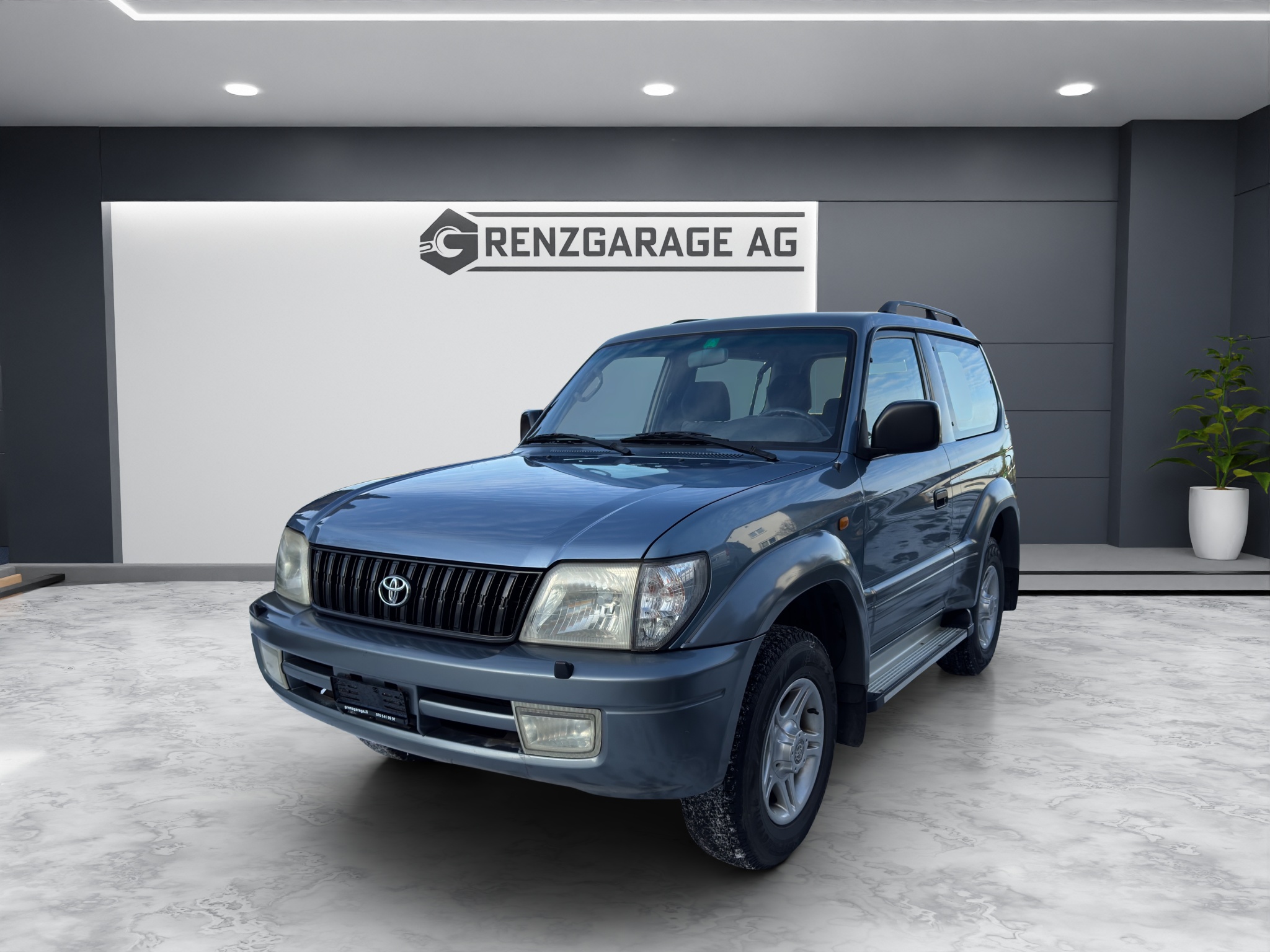 TOYOTA Land Cruiser 300 (SUV / GelÃ¤ndewagen)