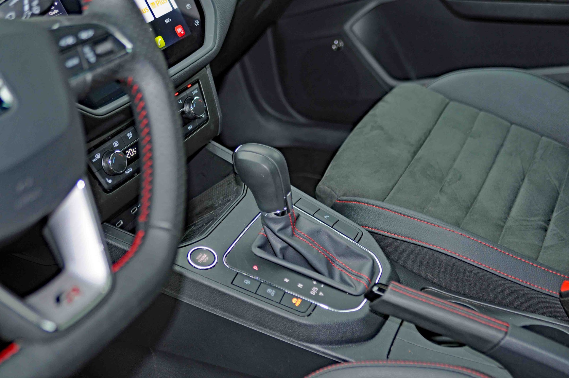 SEAT Ibiza 1.0 EcoTSI FR DSG-image-9