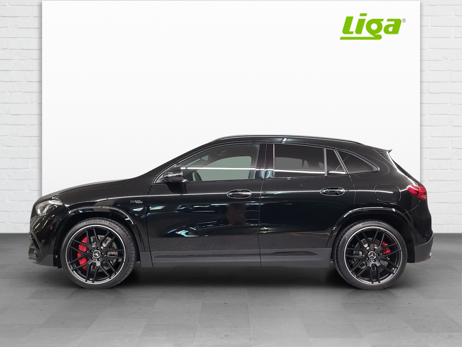 MERCEDES-BENZ AMG GLA 45 S 4Matic +