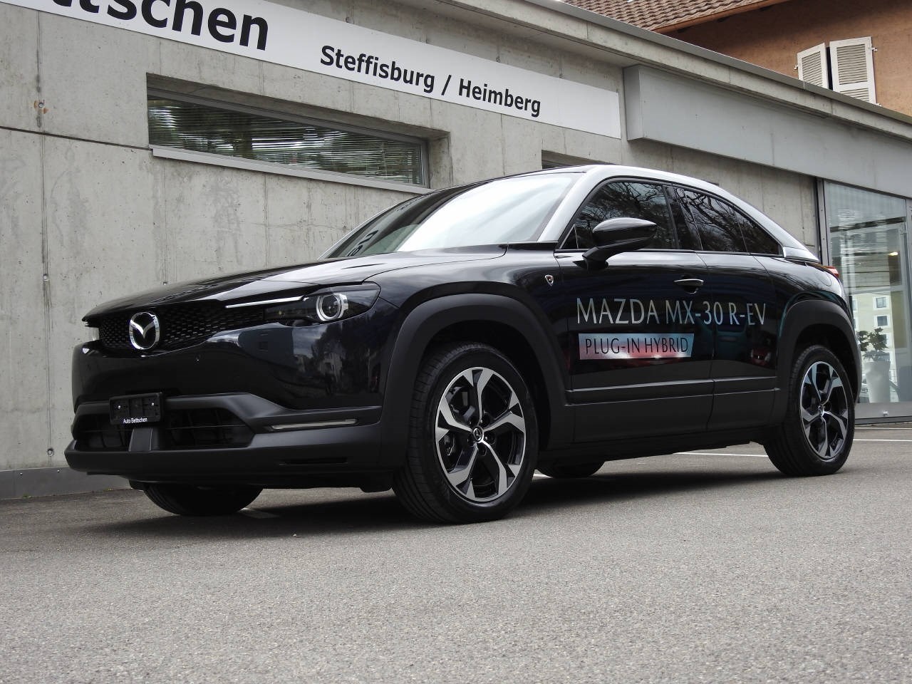 MAZDA MX-30 e-Skyactiv R-EV Advantage-image-2