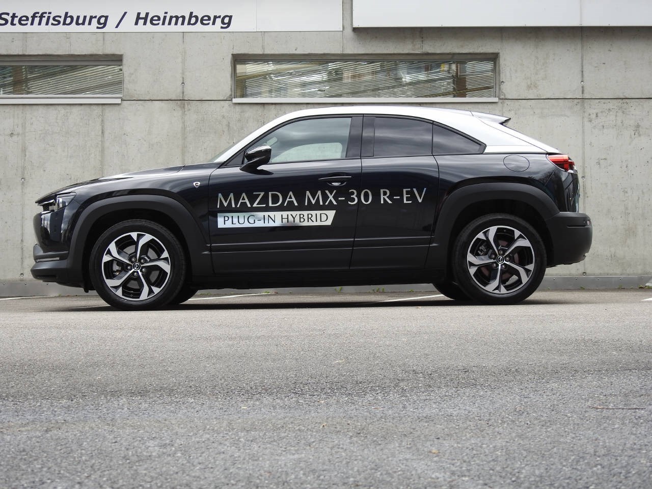 MAZDA MX-30 e-Skyactiv R-EV Advantage-image-7