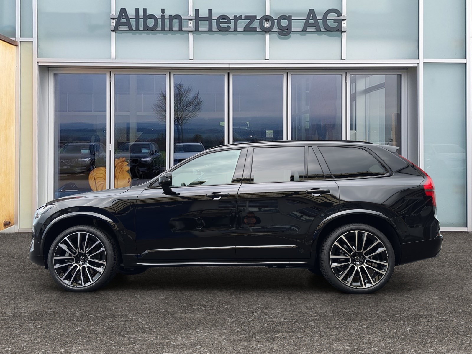 VOLVO XC90 2.0 T8 TE Ultra Dark eAWD-showroom-element-1