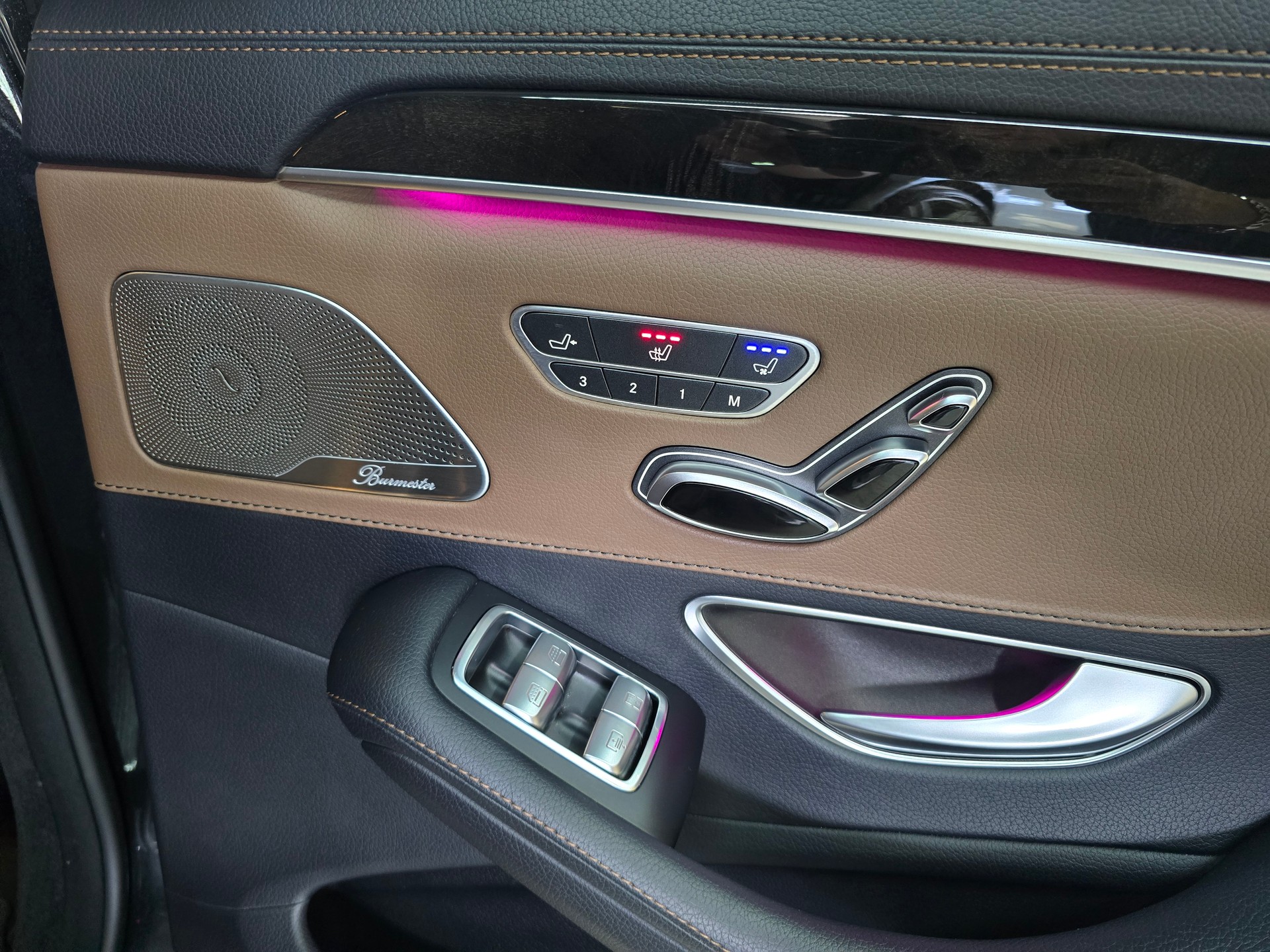 MERCEDES-BENZ S 400 d L 4Matic 9G-Tronic AMG Line-image-23