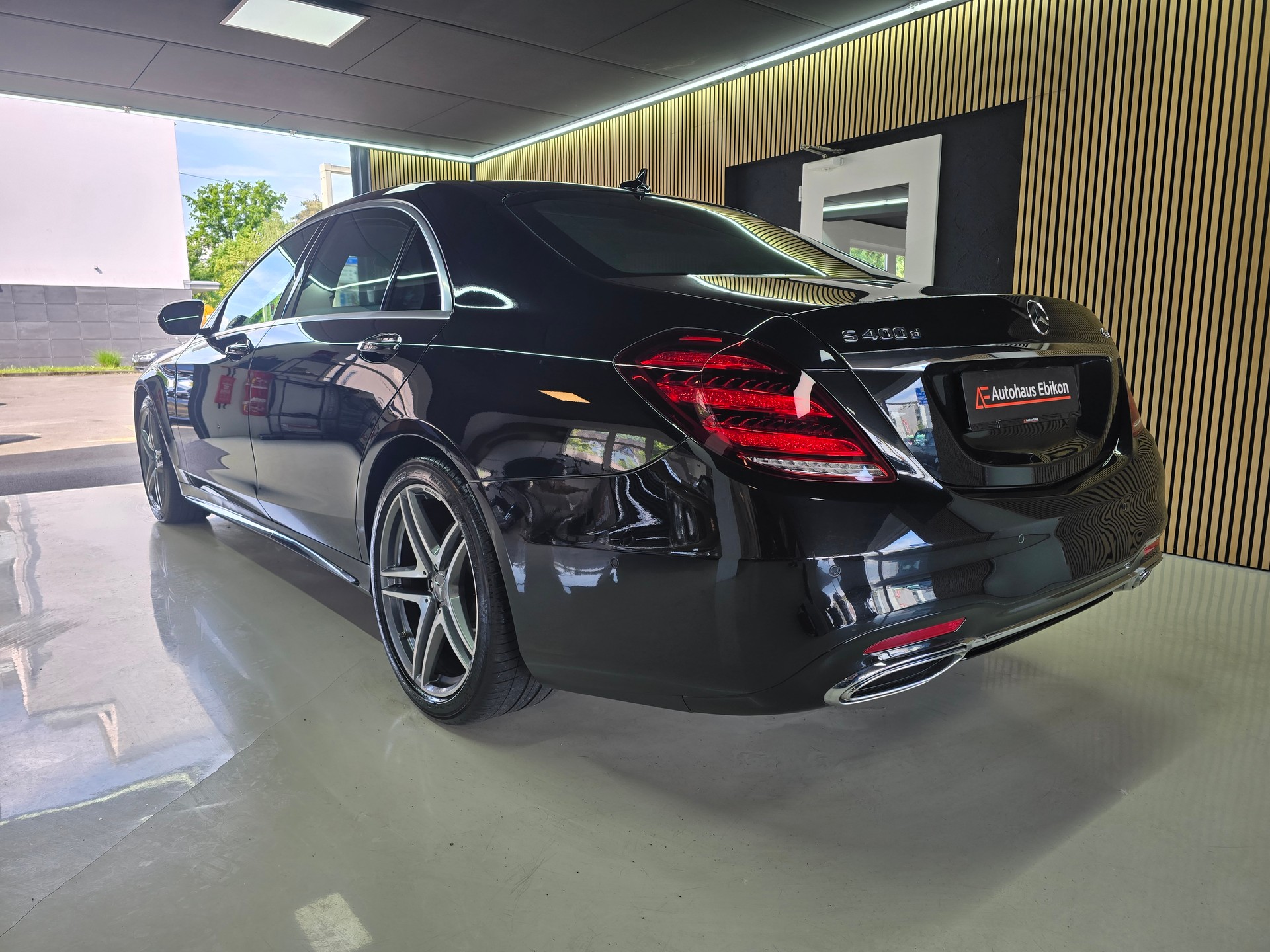 MERCEDES-BENZ S 400 d L 4Matic 9G-Tronic AMG Line-image-4
