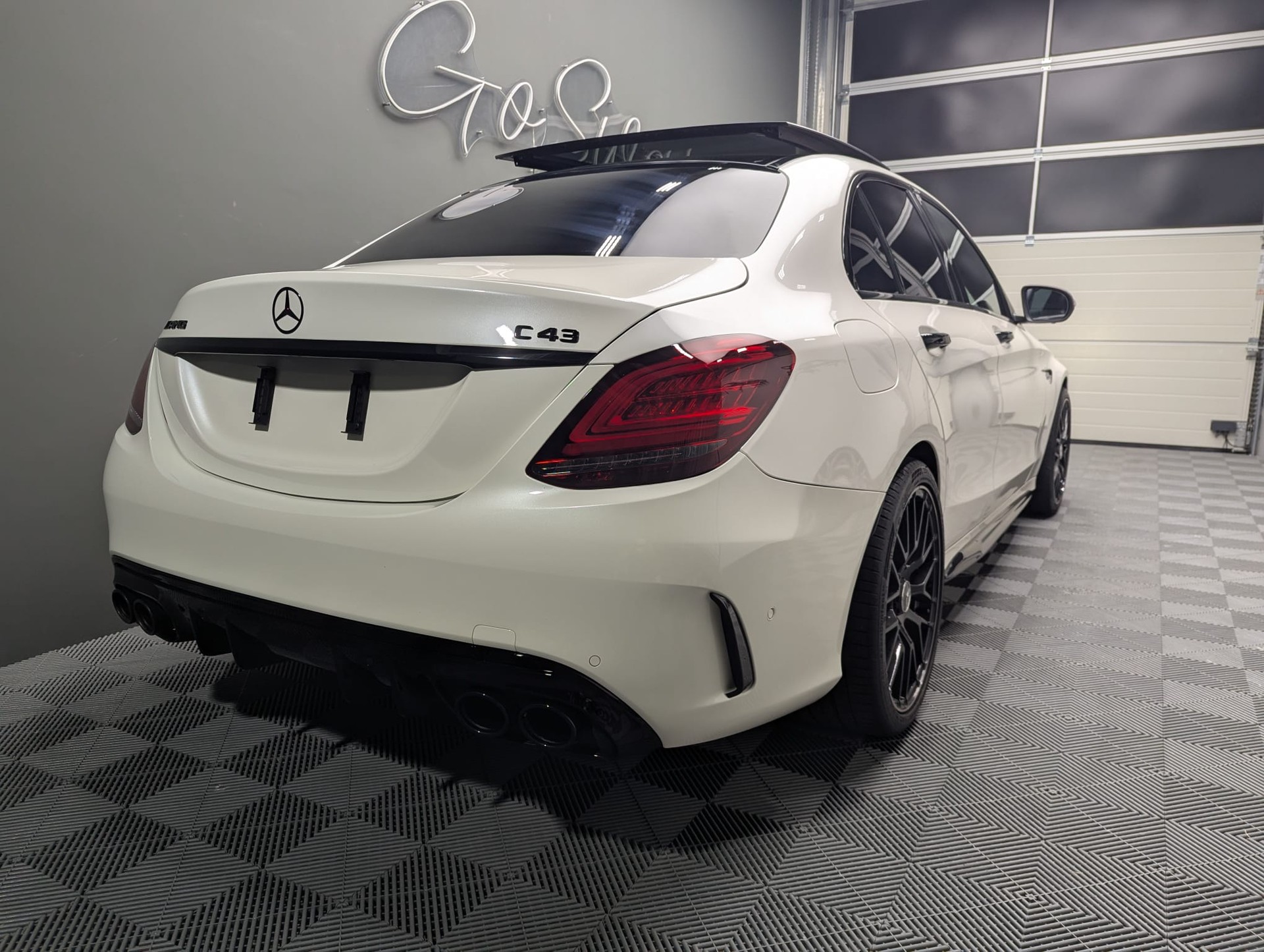 MERCEDES-BENZ (2) C 43 AMG 4Matic Speedshift TCT 9G Ohne OPF-showroom-element-3