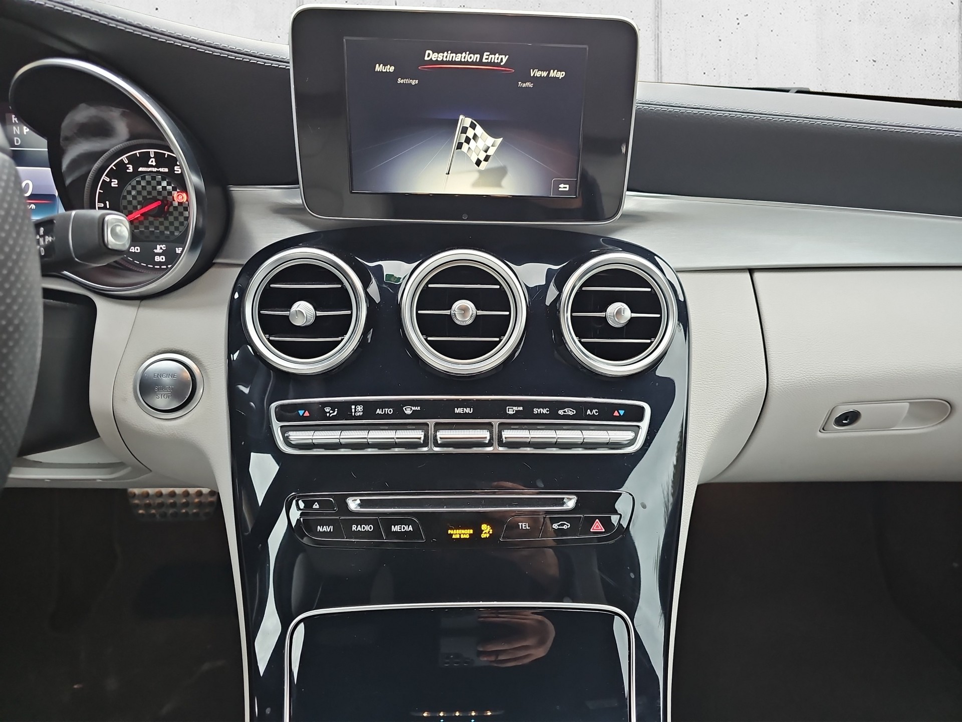 MERCEDES-BENZ C 43 AMG 4Matic 9G-tronic-image-18