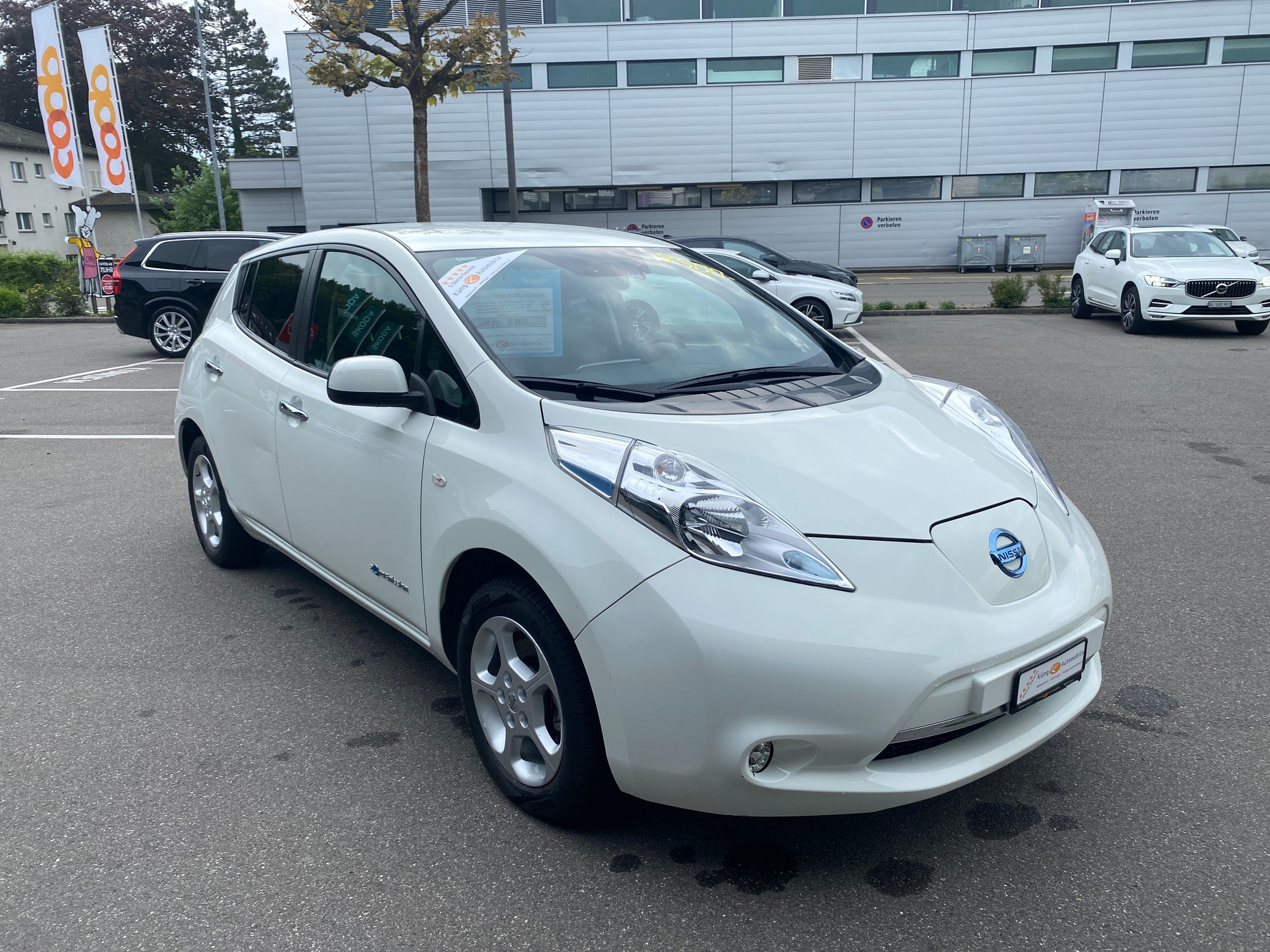 NISSAN Leaf acenta 30kWh (incl battery)-showroom-element-3