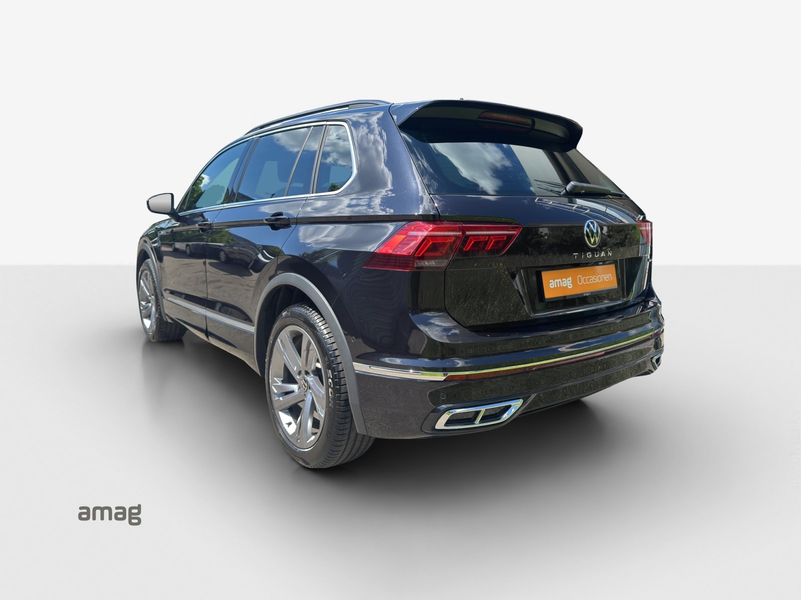 VW Tiguan 2.0 TDI SCR R-Line 4Motion DSG-showroom-element-2