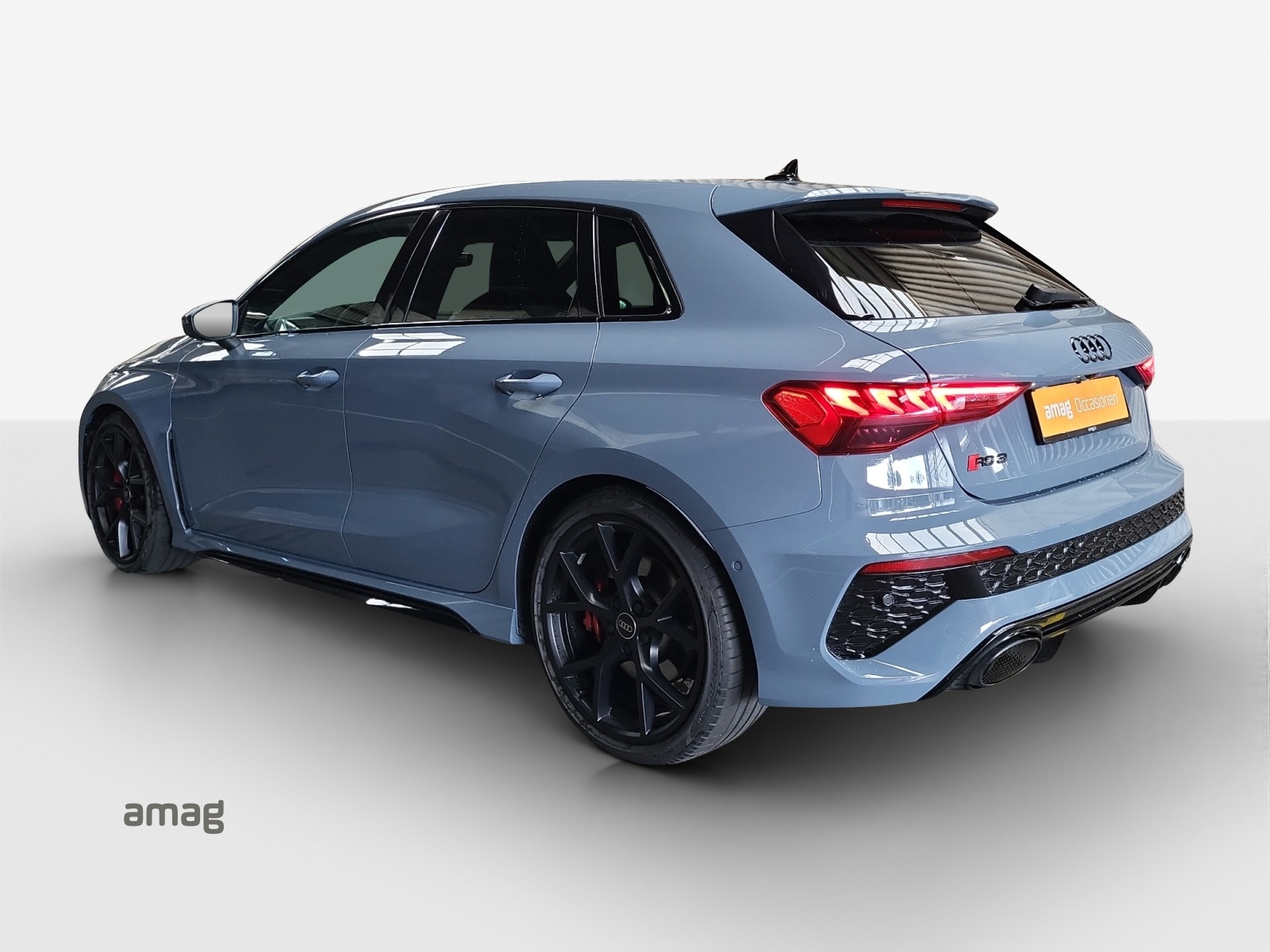 AUDI RS3 Sportback 2.5 TSI quattro-showroom-element-2