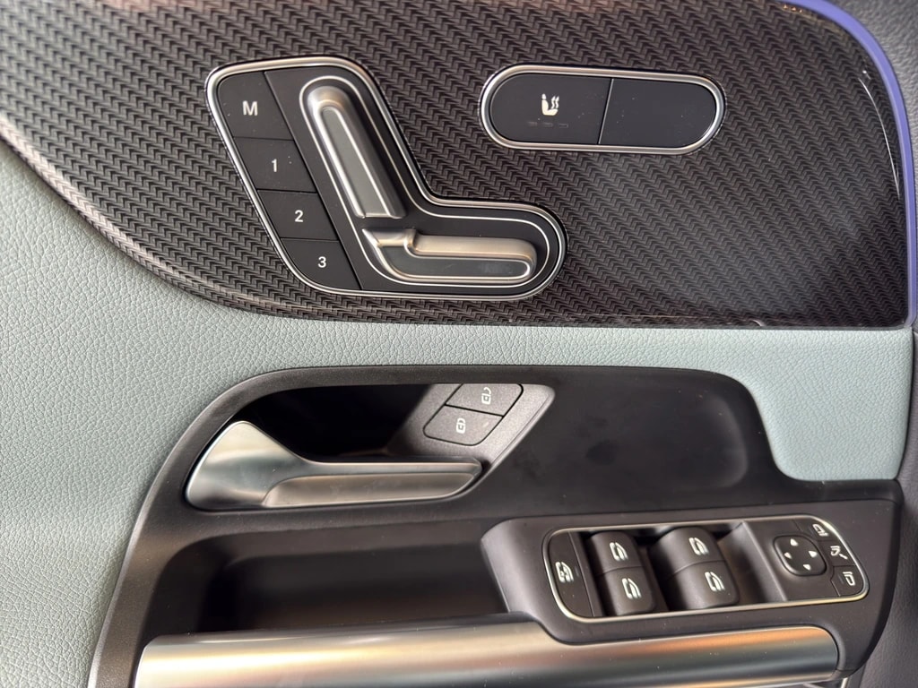 Image MERCEDES-BENZ GLA-220 GLA 220 4Matic 8G-DCT