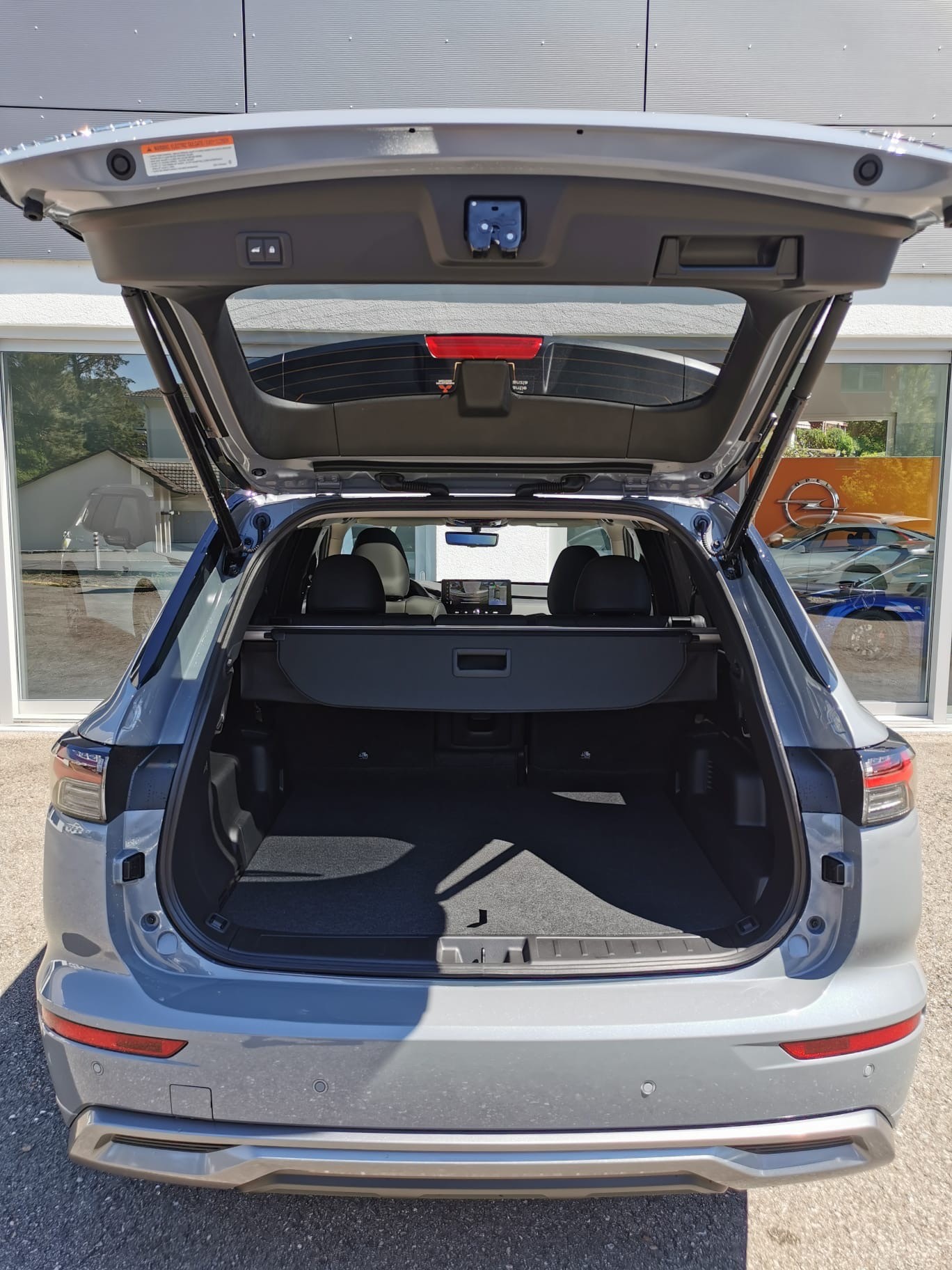 MITSUBISHI Outlander 2.4 PHEV Instyle 4WD Automatic-image-5