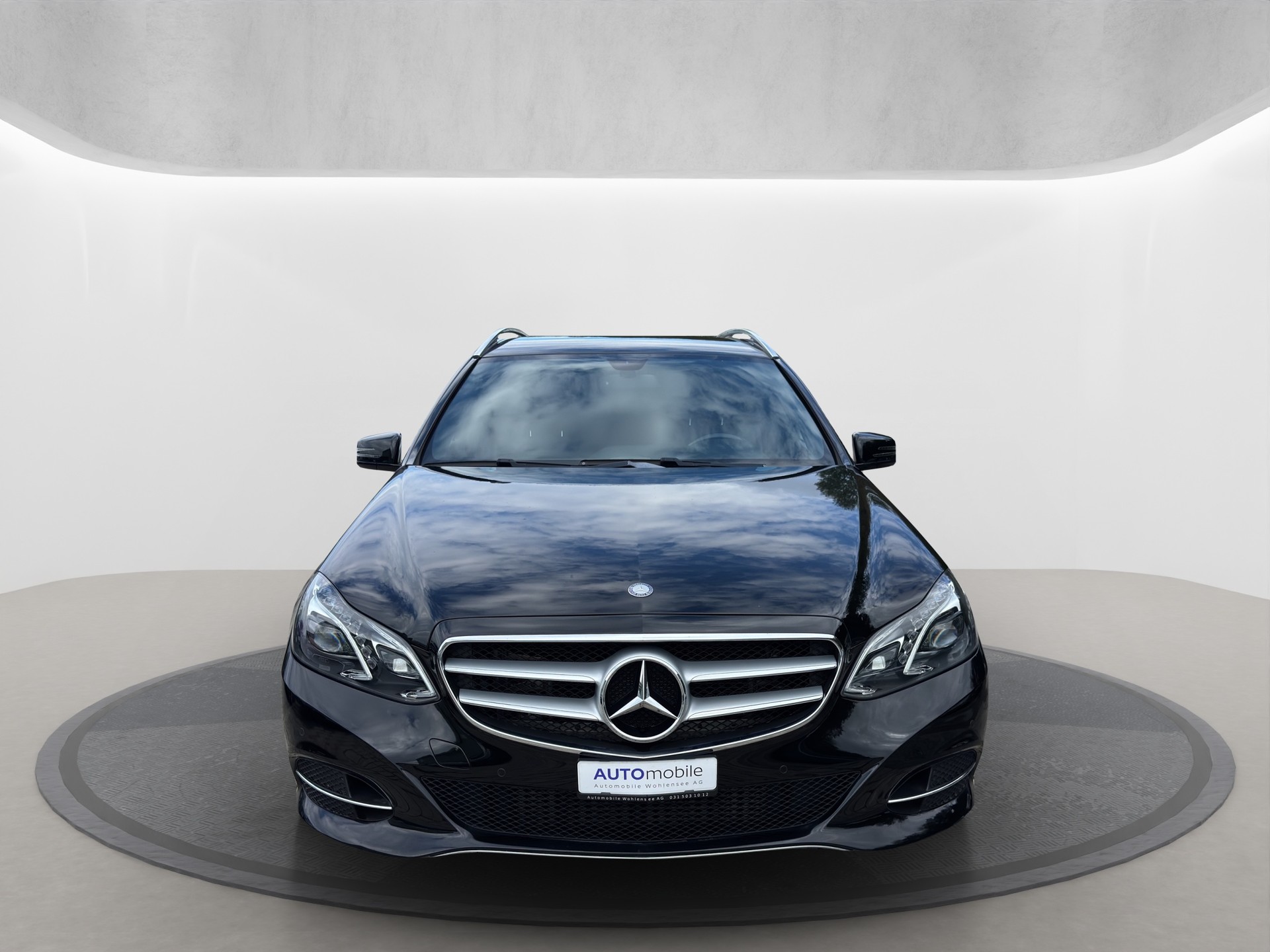 MERCEDES-BENZ E 250 BlueTEC Avantgarde 9G-Tronic-showroom-element-2