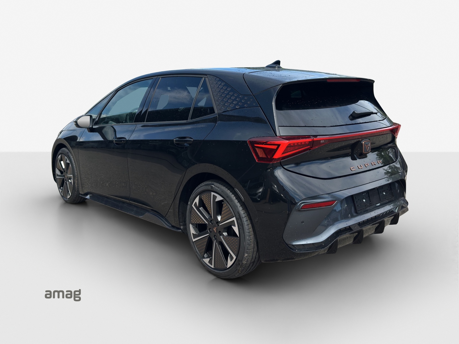 CUPRA Born 59 kWh e-Boost-showroom-element-2
